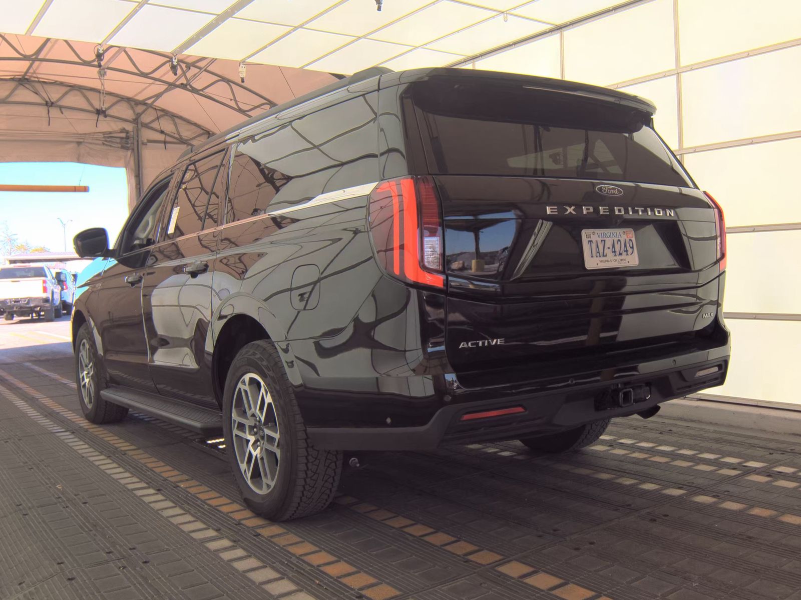 FORD EXPEDITION MAX - 9