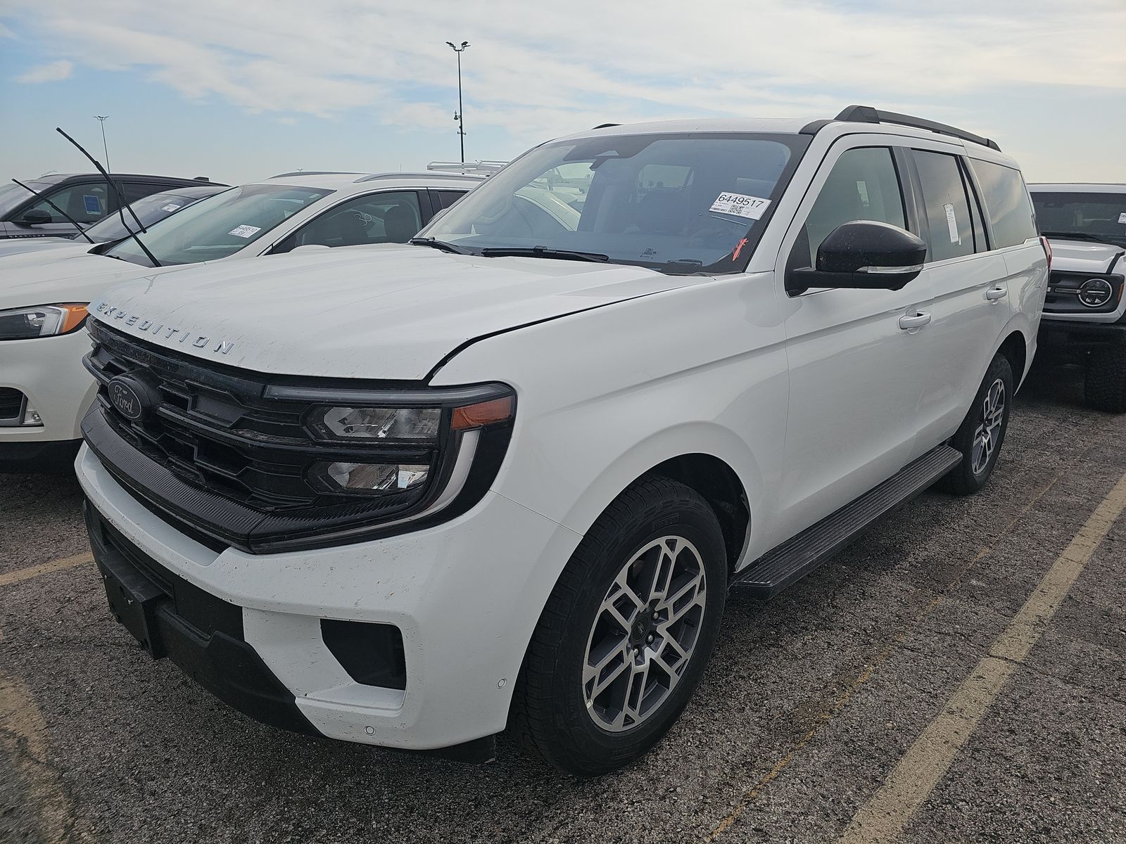FORD EXPEDITION - 1