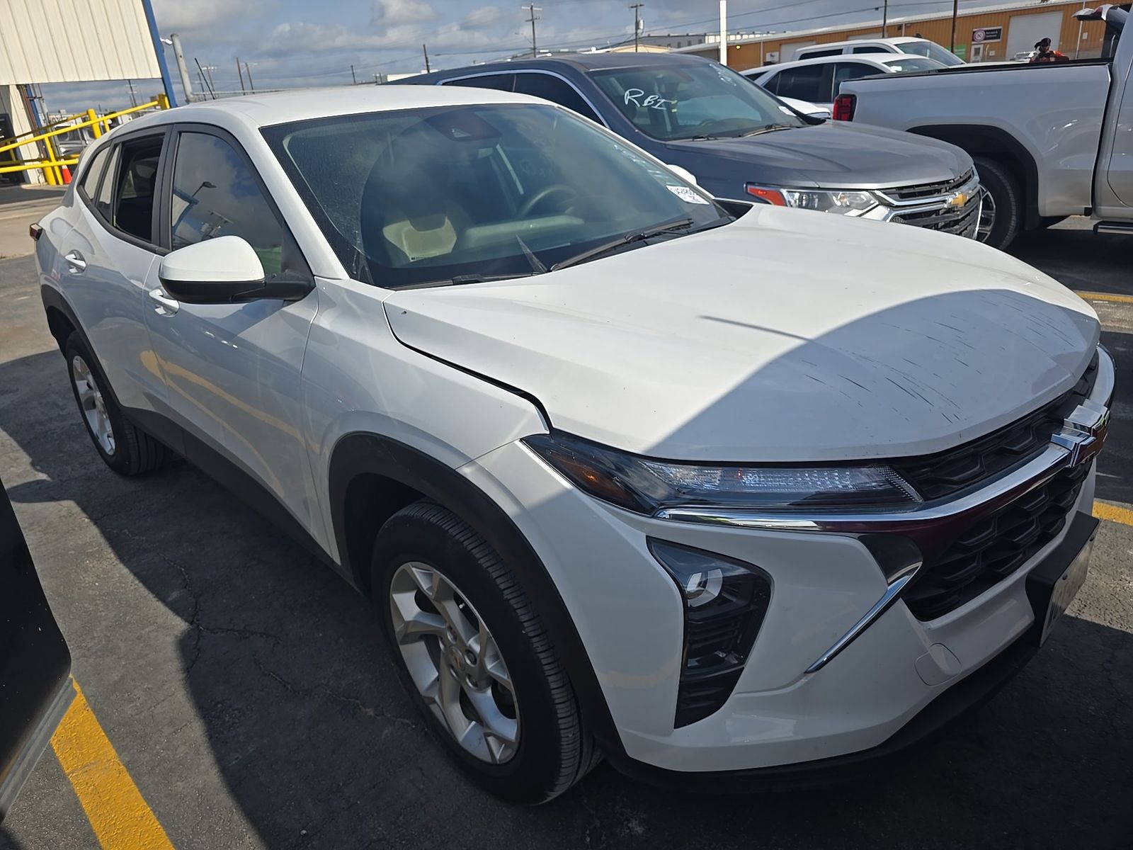 CHEVROLET TRAX - 4