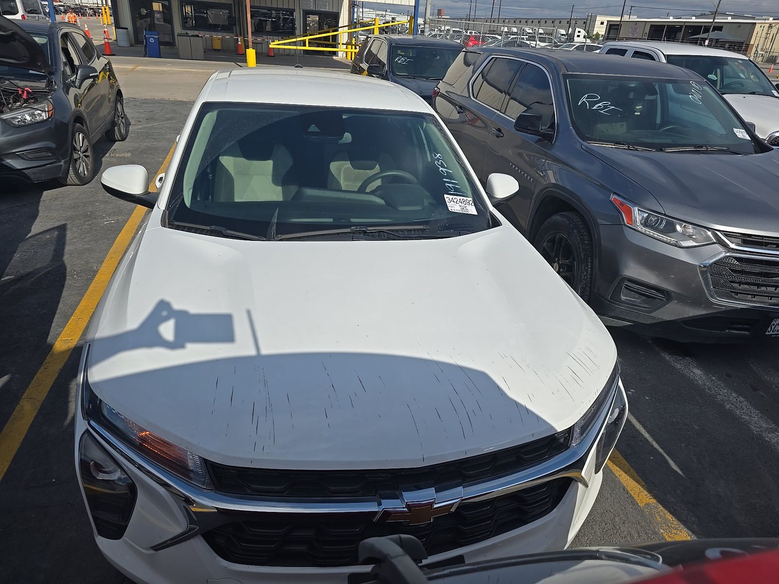 CHEVROLET TRAX - 3