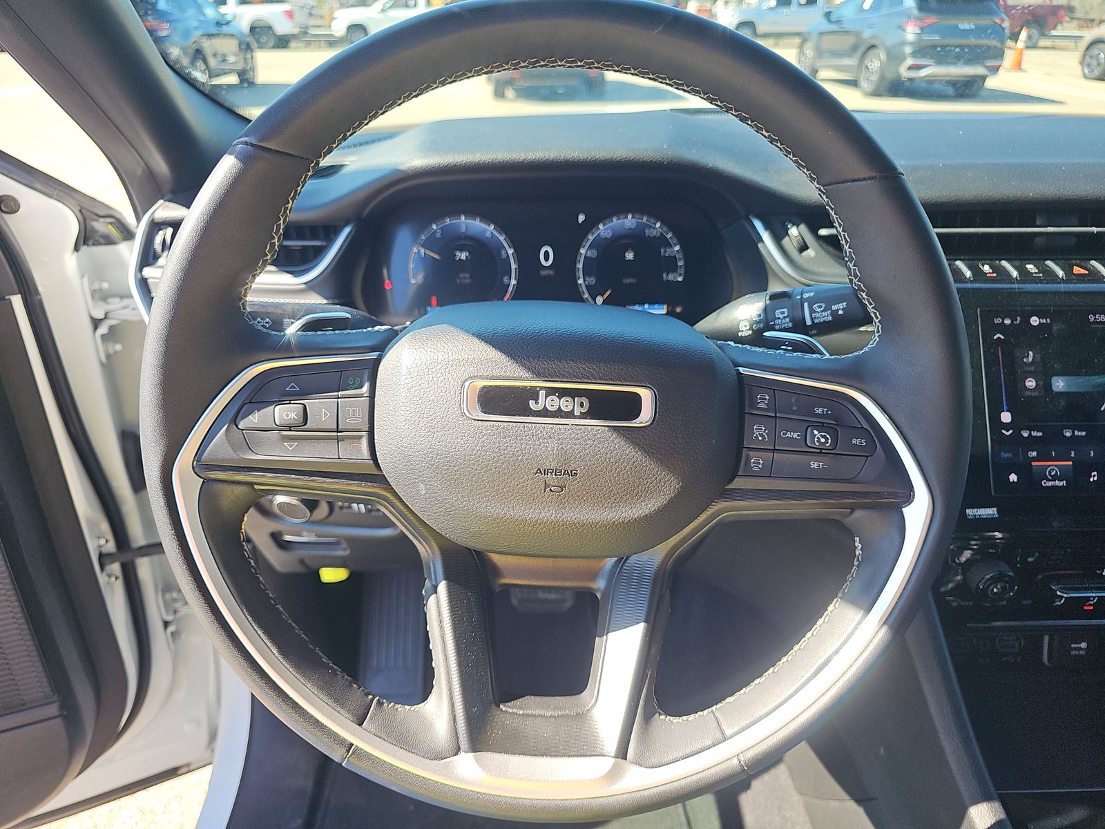2024 Jeep Grand Cherokee Altitude AWD