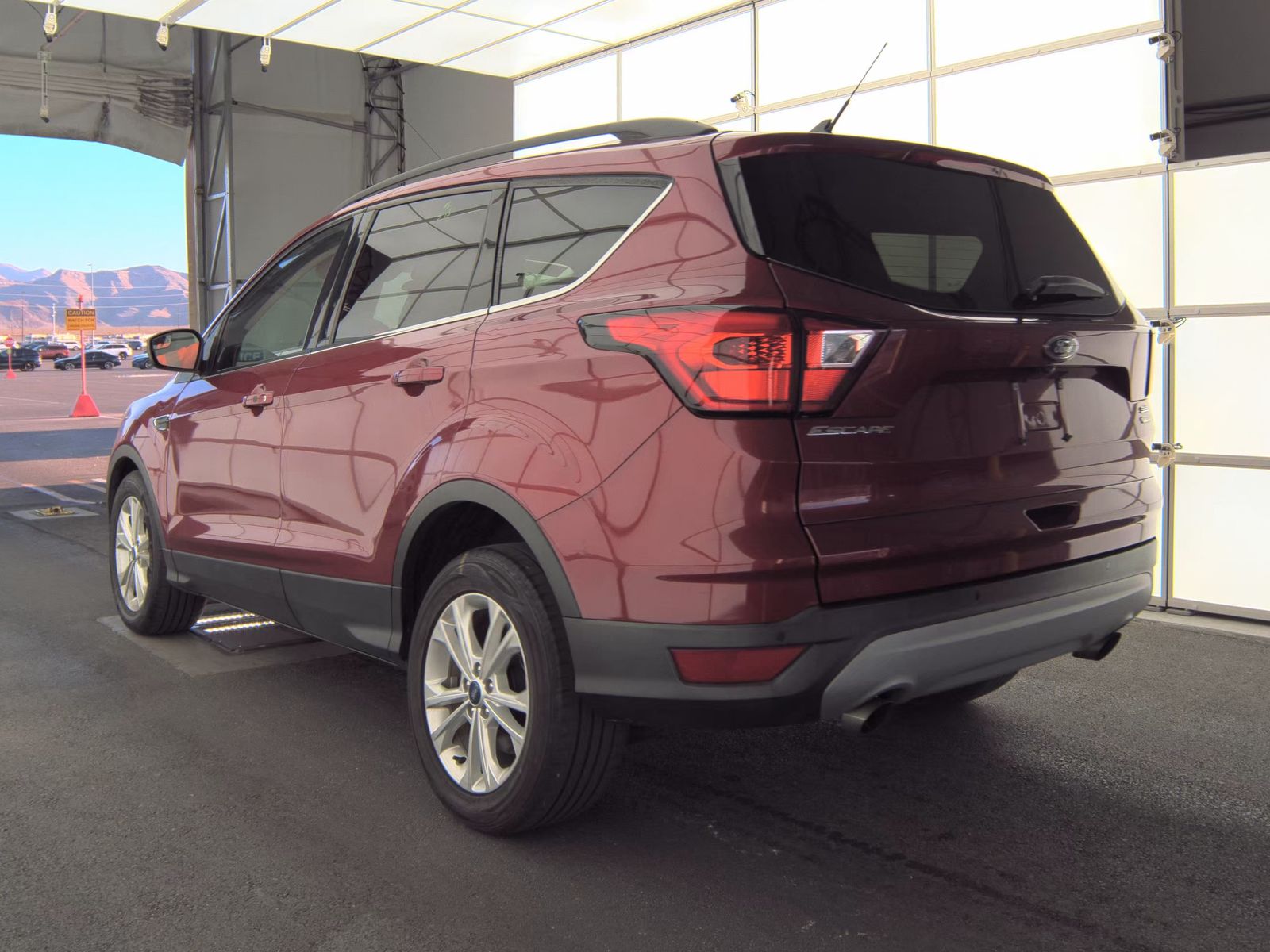 FORD ESCAPE - 7