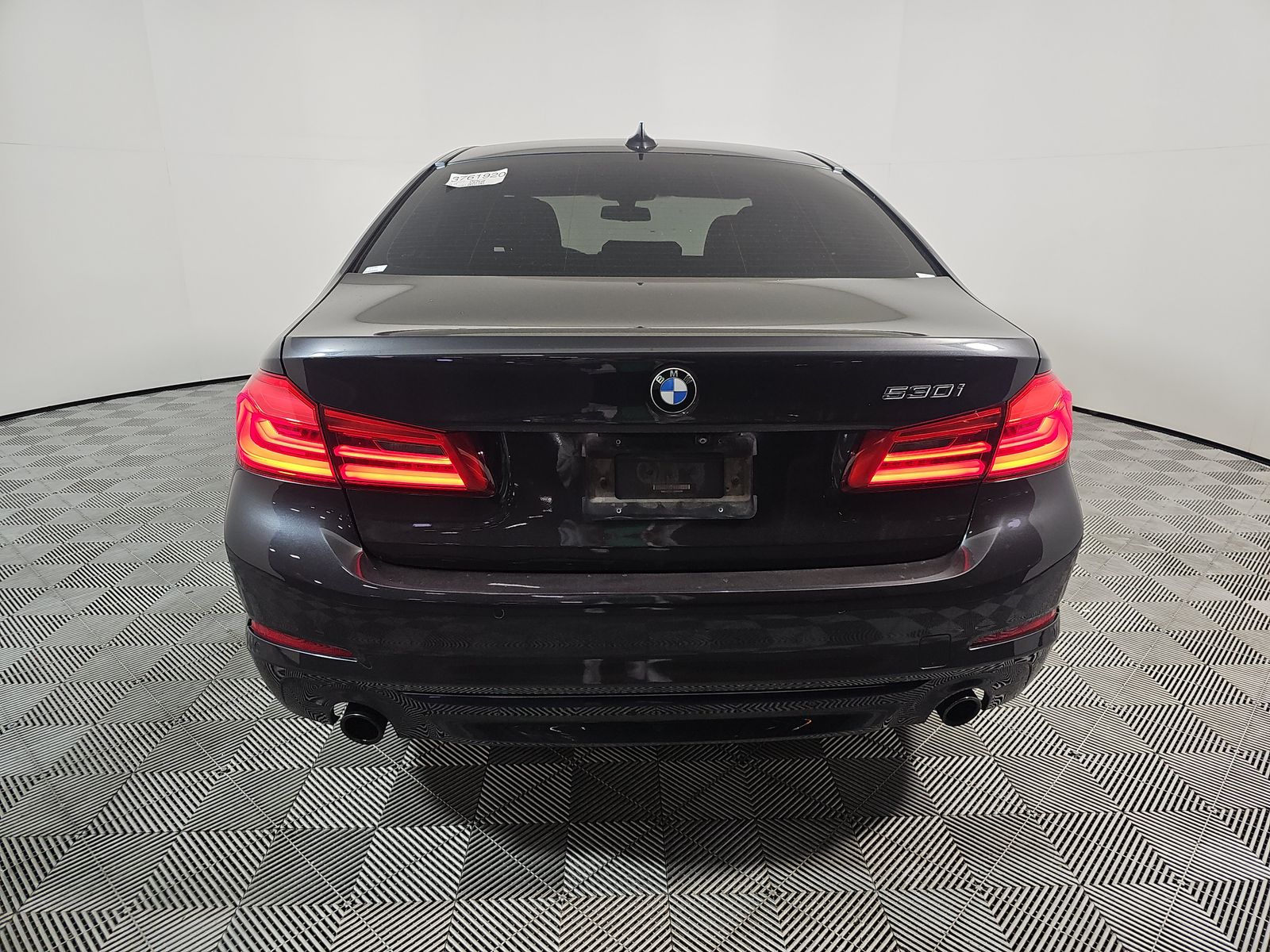 2018 BMW 5 Series 530i RWD
