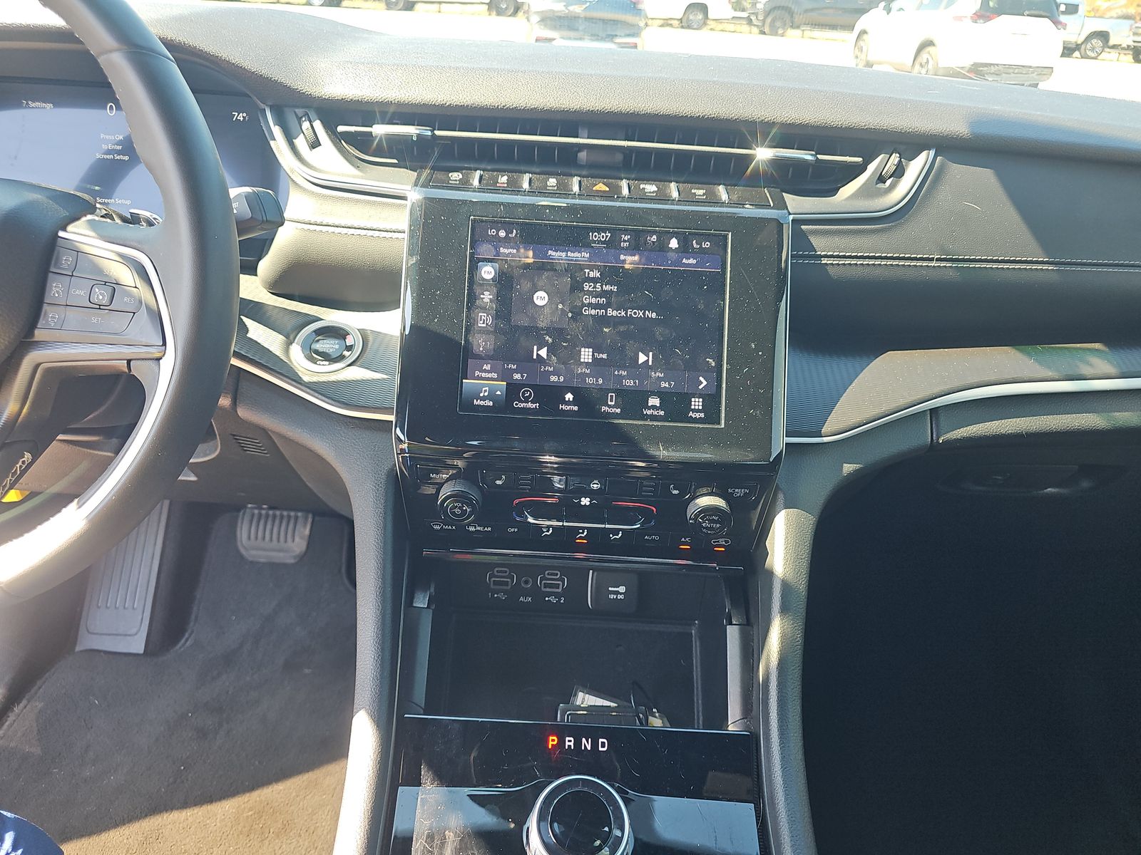 2024 Jeep Grand Cherokee Altitude AWD