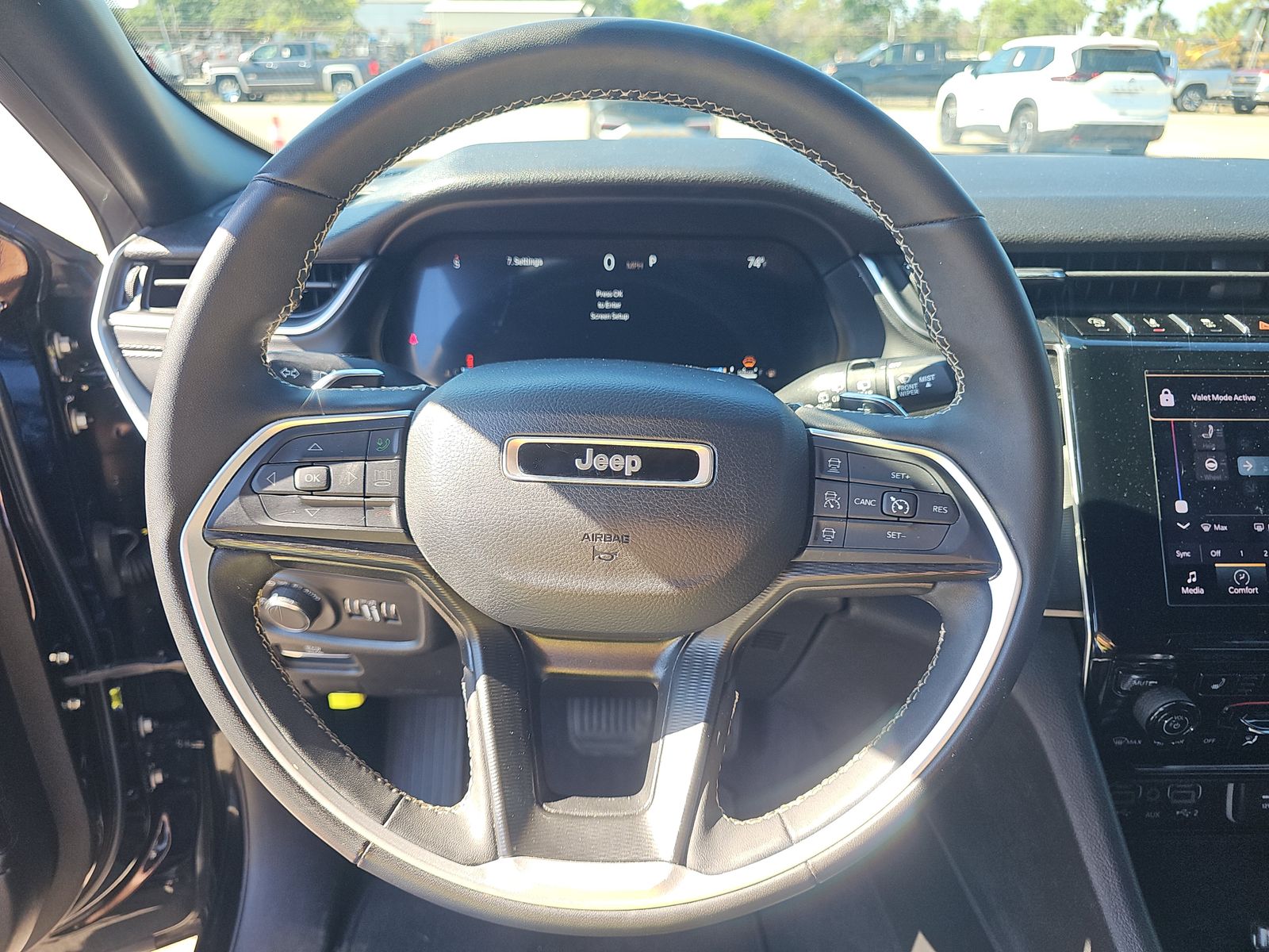 2024 Jeep Grand Cherokee Altitude AWD