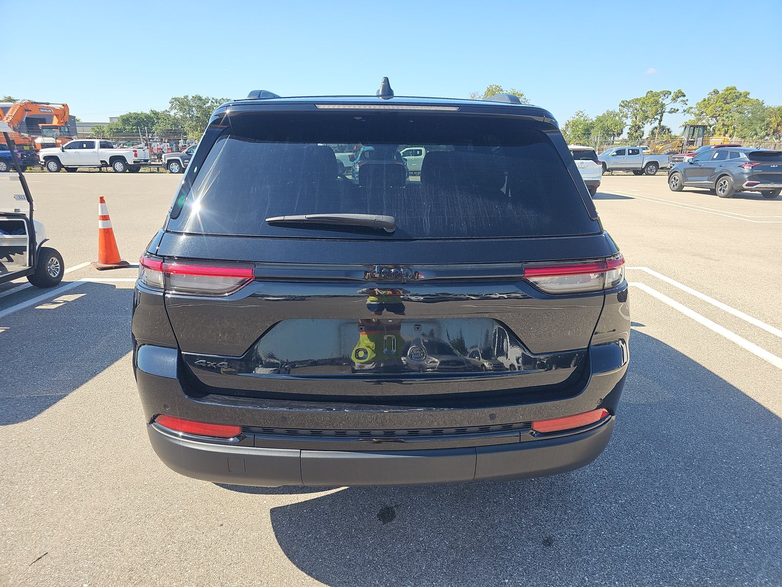 2024 Jeep Grand Cherokee Altitude AWD