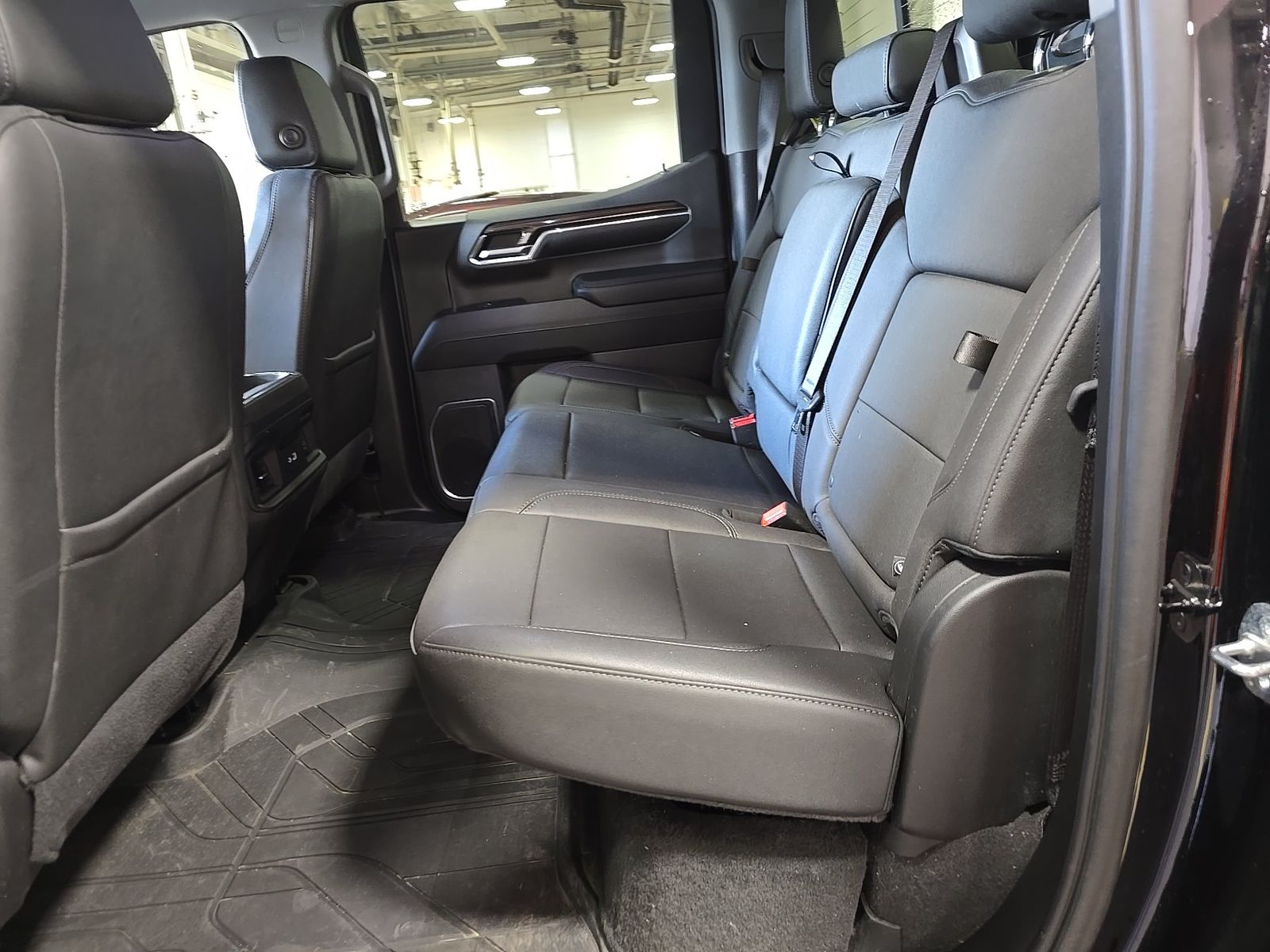 2024 Chevrolet Silverado 1500 RST AWD