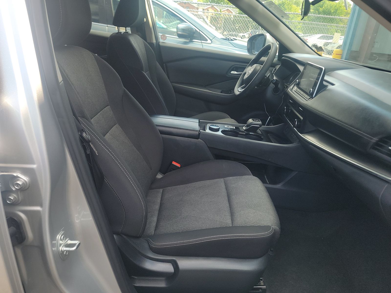 2024 Nissan Rogue SV AWD