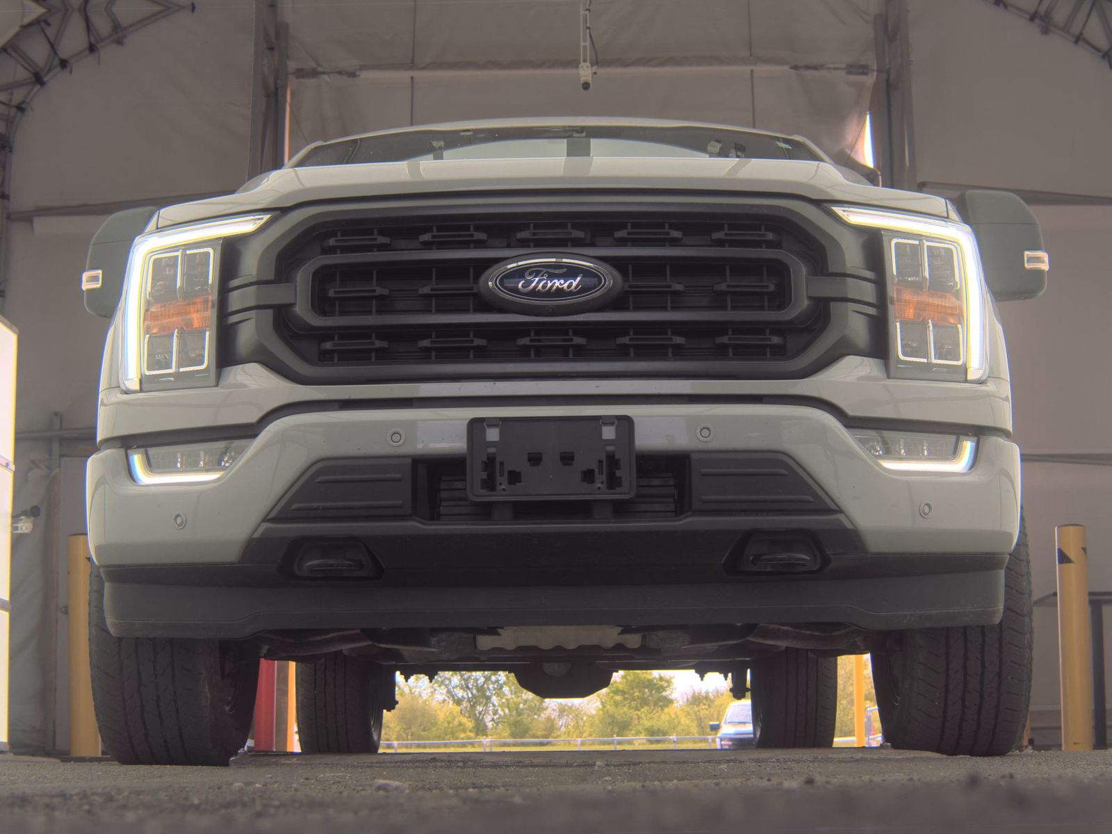 FORD F-150 - 4