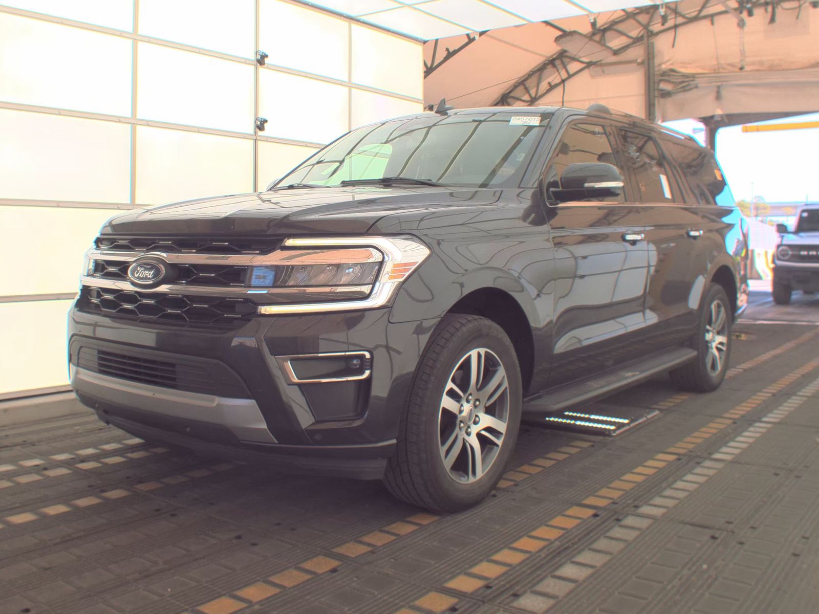 FORD EXPEDITION MAX - 1