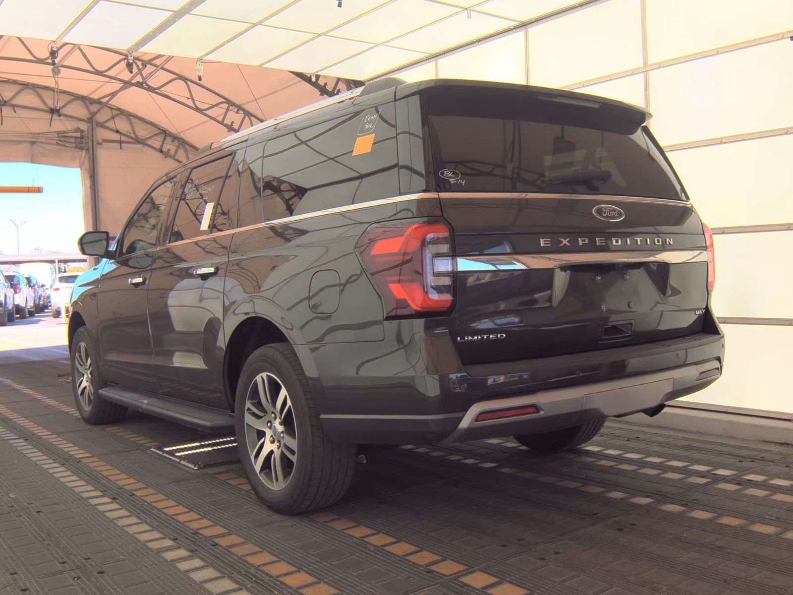 FORD EXPEDITION MAX - 9