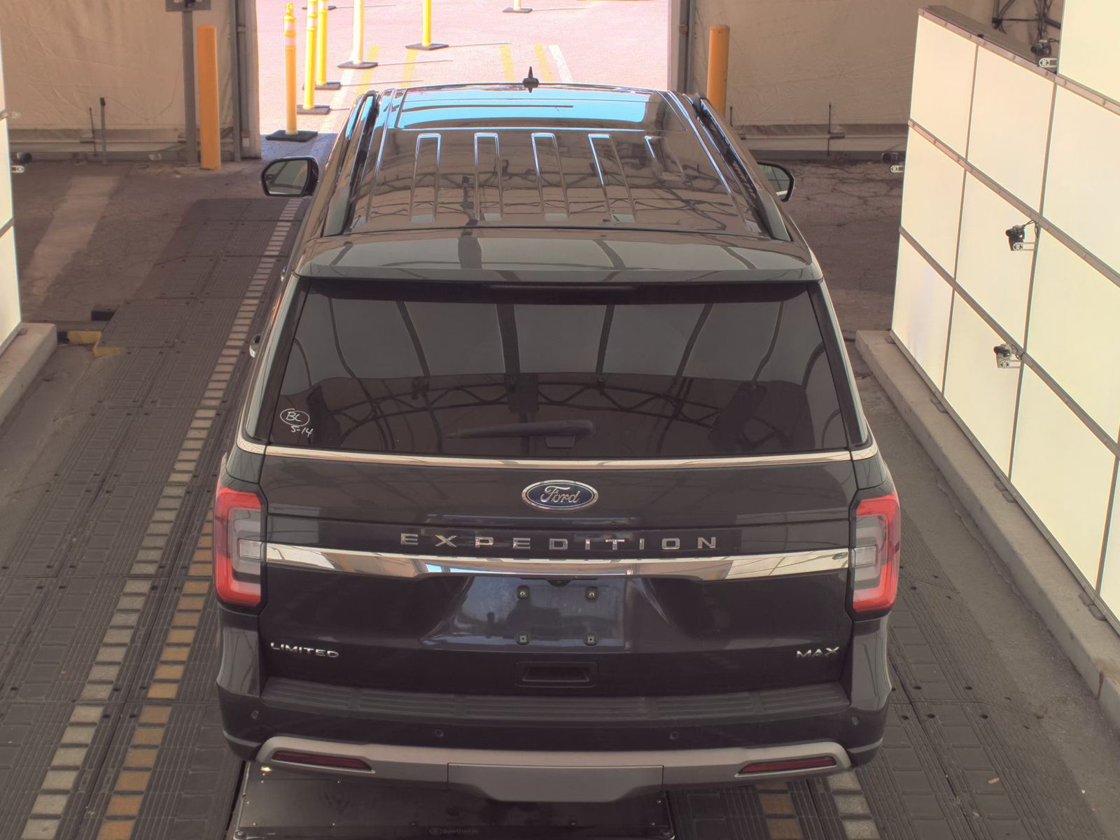 FORD EXPEDITION MAX - 7