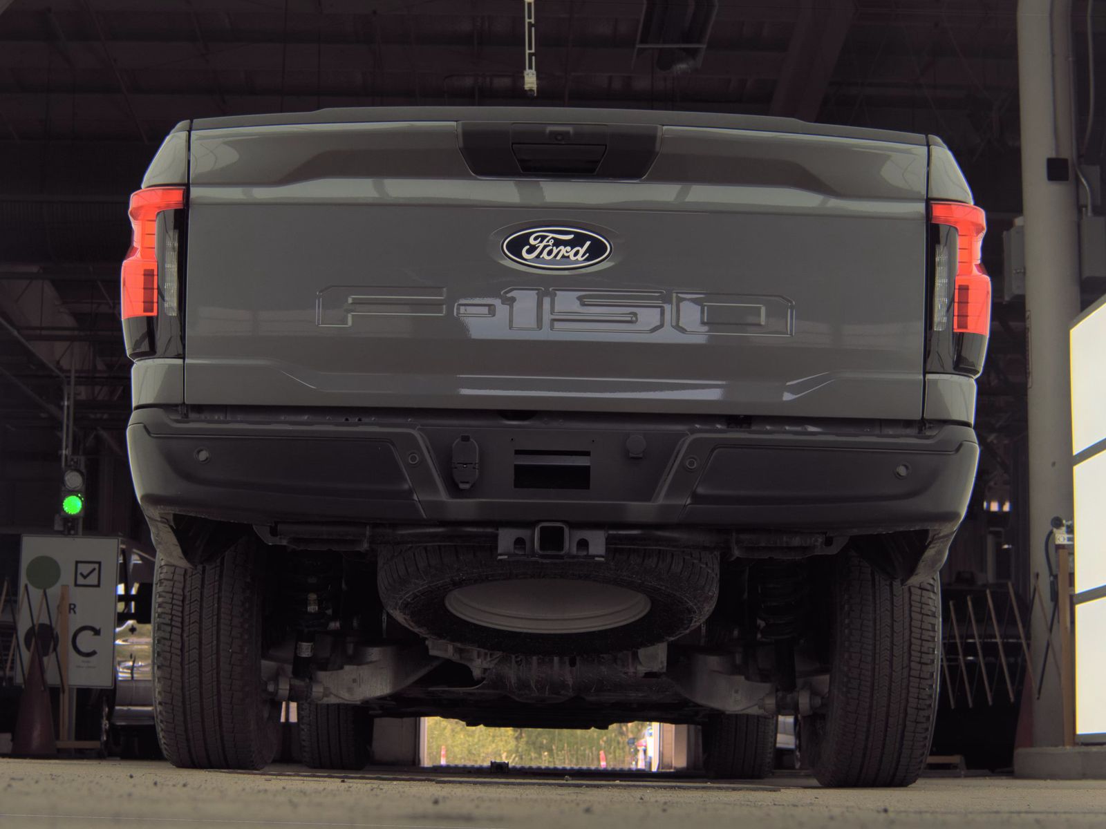 FORD F-150 - 8
