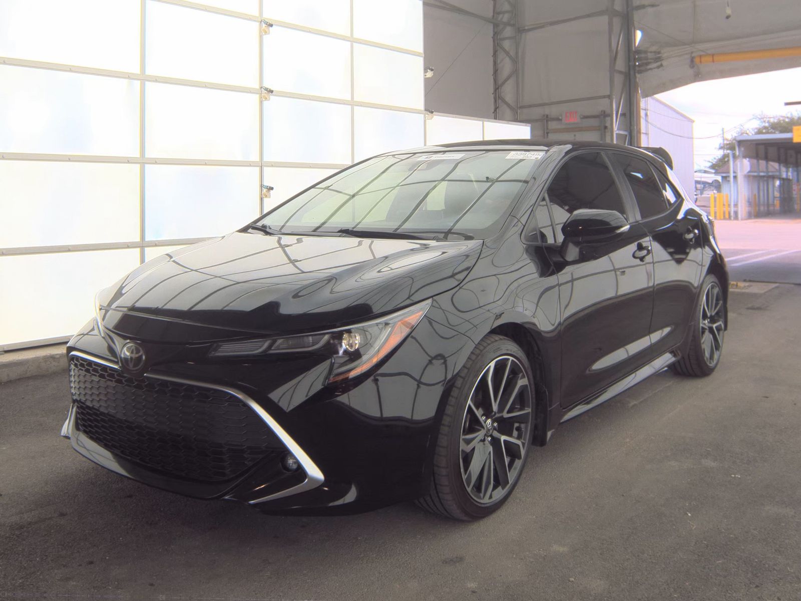 TOYOTA COROLLA - 1