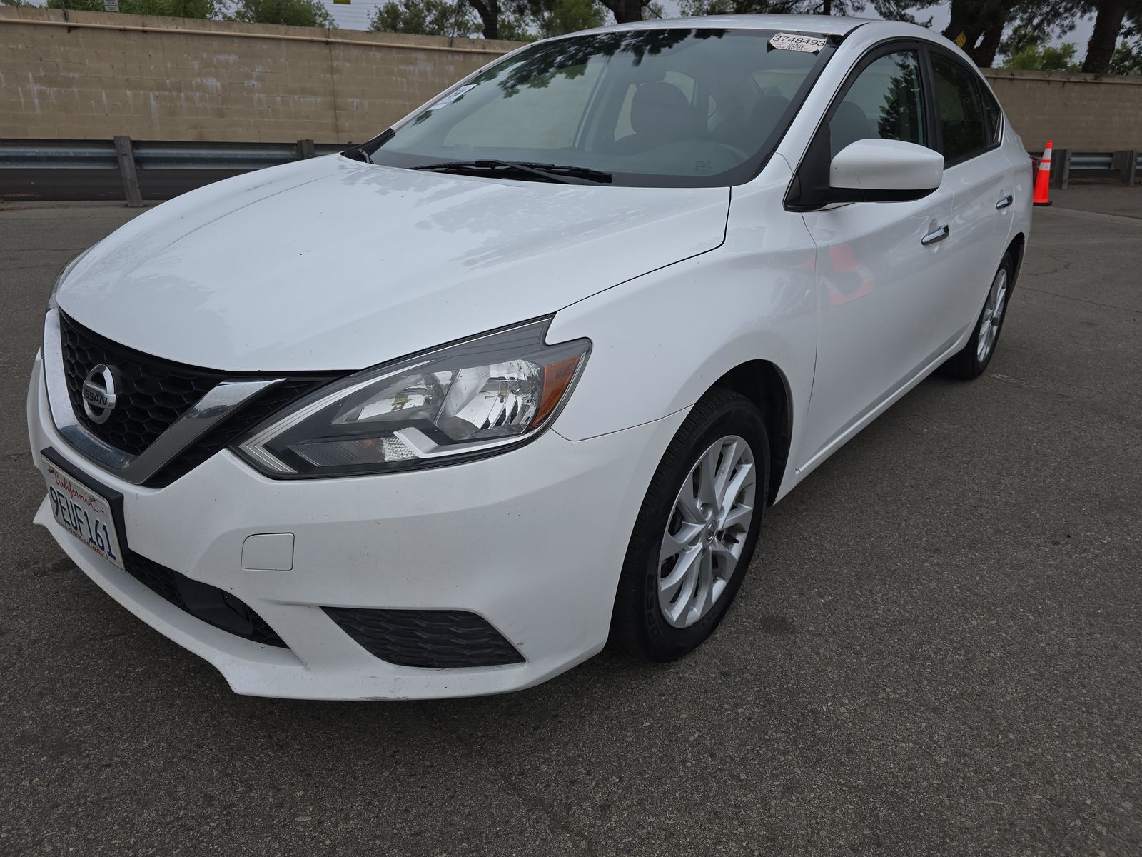 NISSAN SENTRA - 1