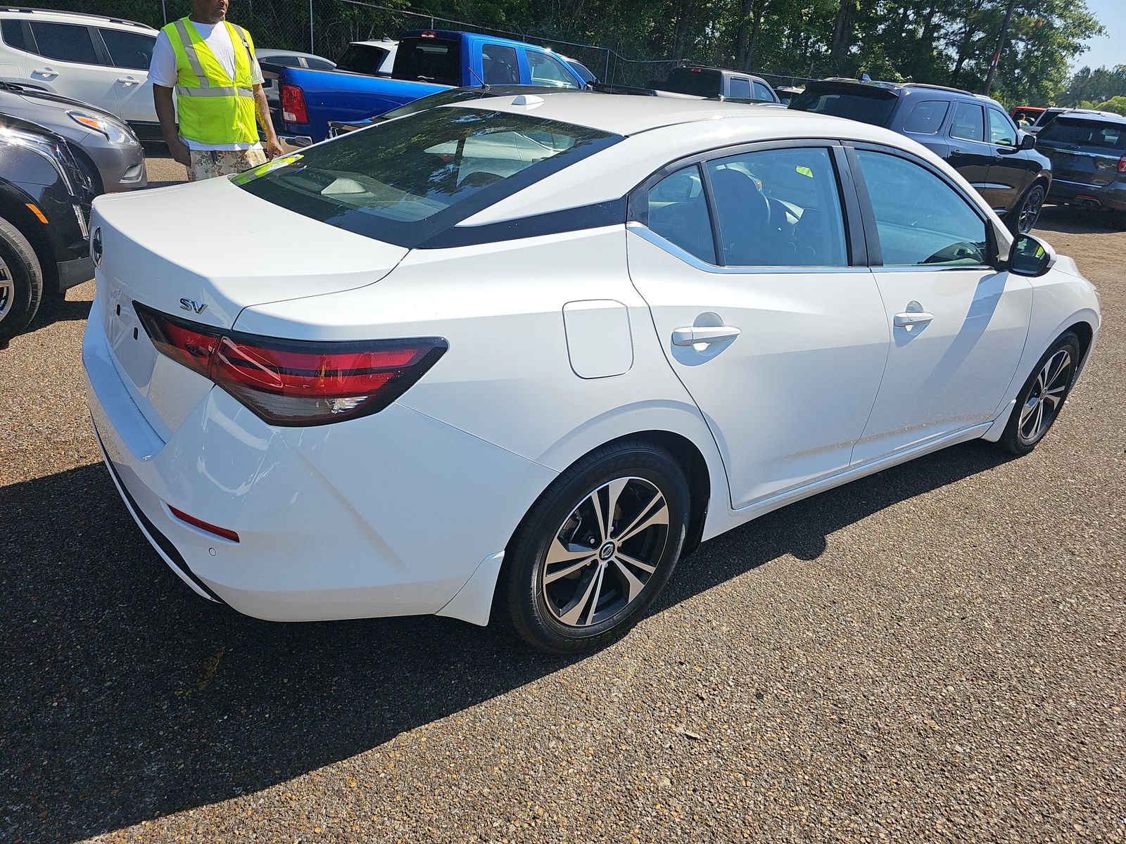 NISSAN SENTRA - 5