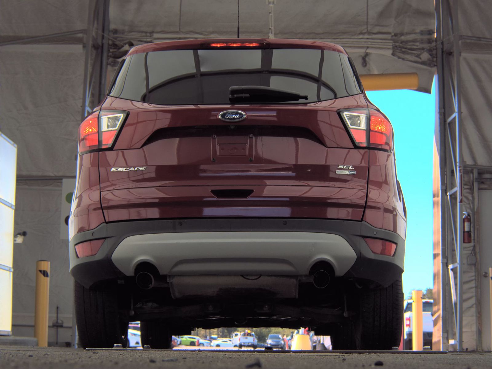 FORD ESCAPE - 8