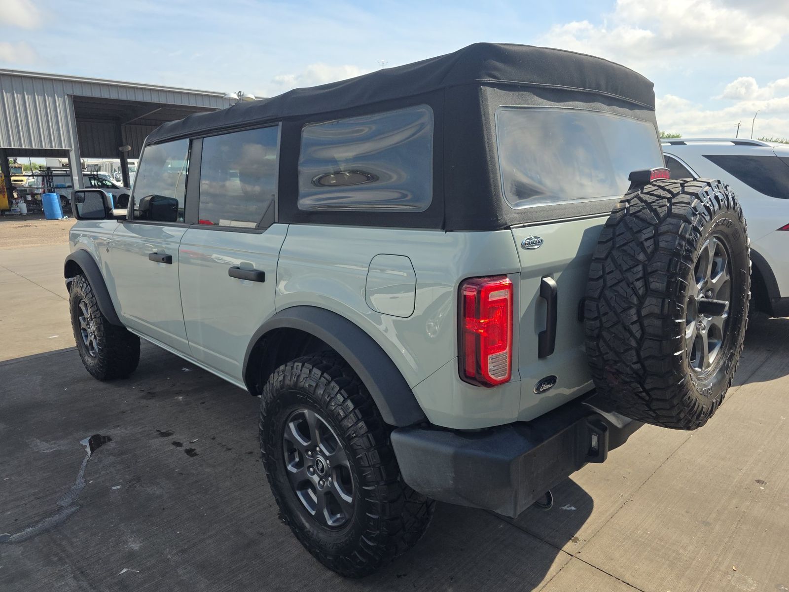 FORD BRONCO - 7