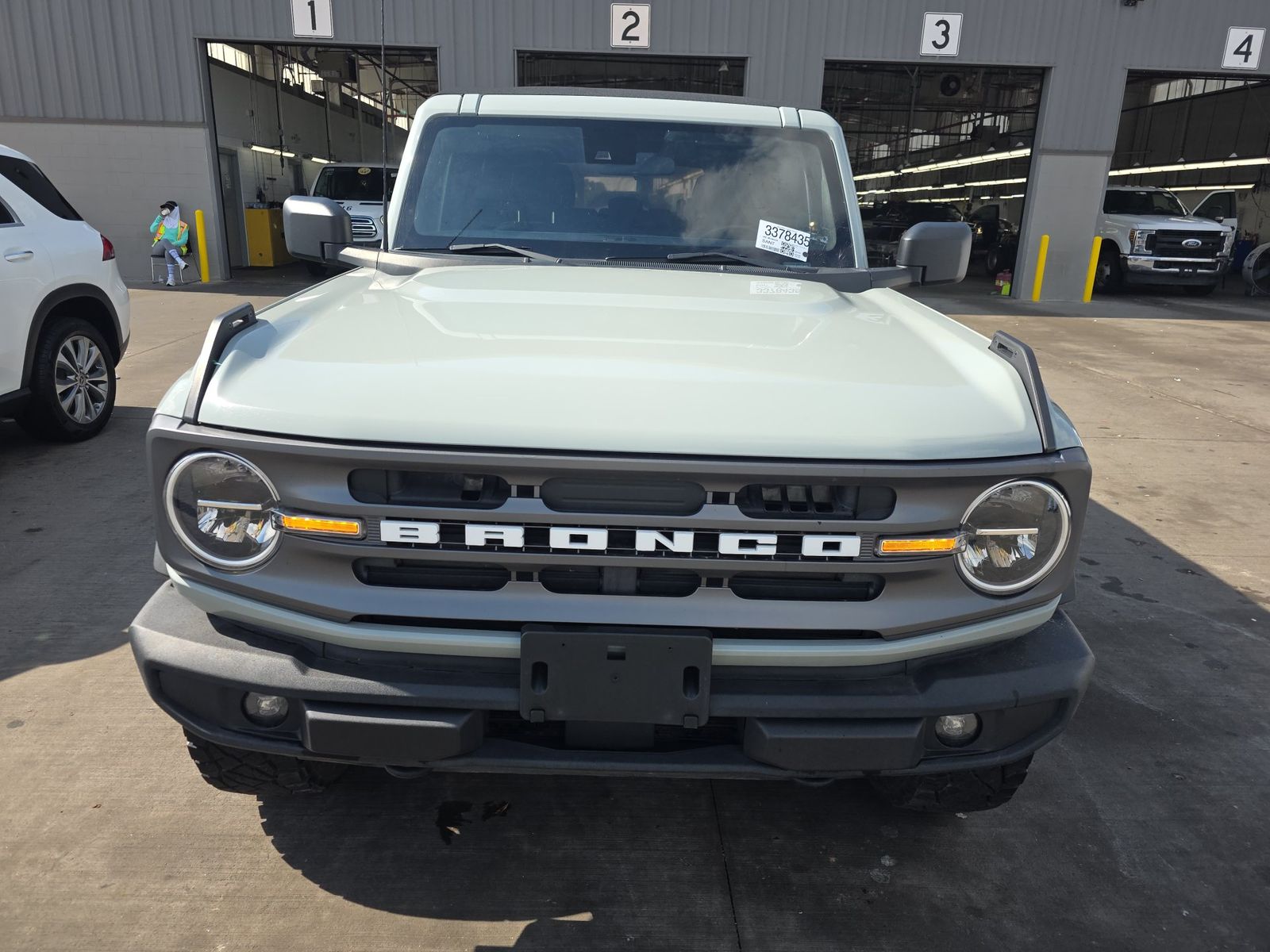 FORD BRONCO - 3