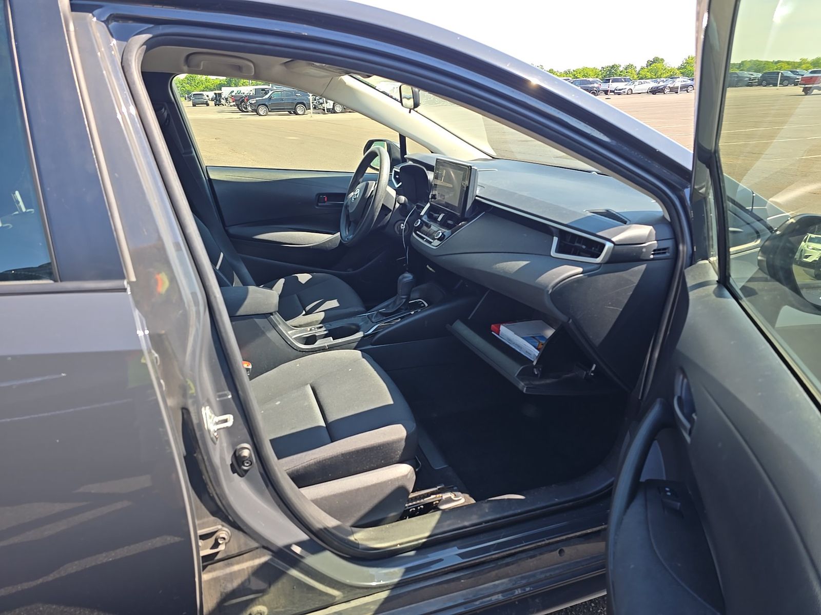 2025 Toyota Corolla Hybrid LE FWD