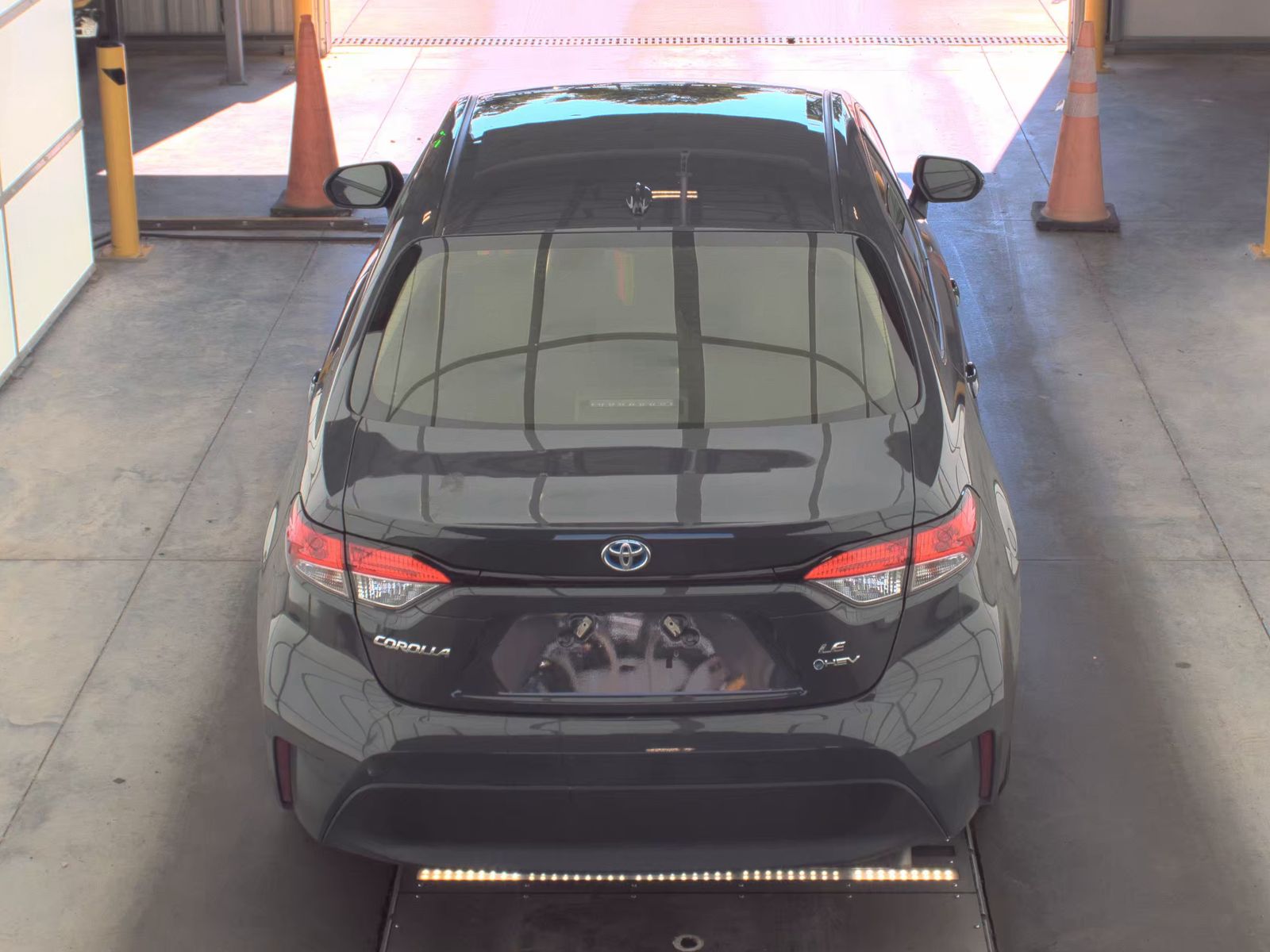 2025 Toyota Corolla Hybrid LE FWD