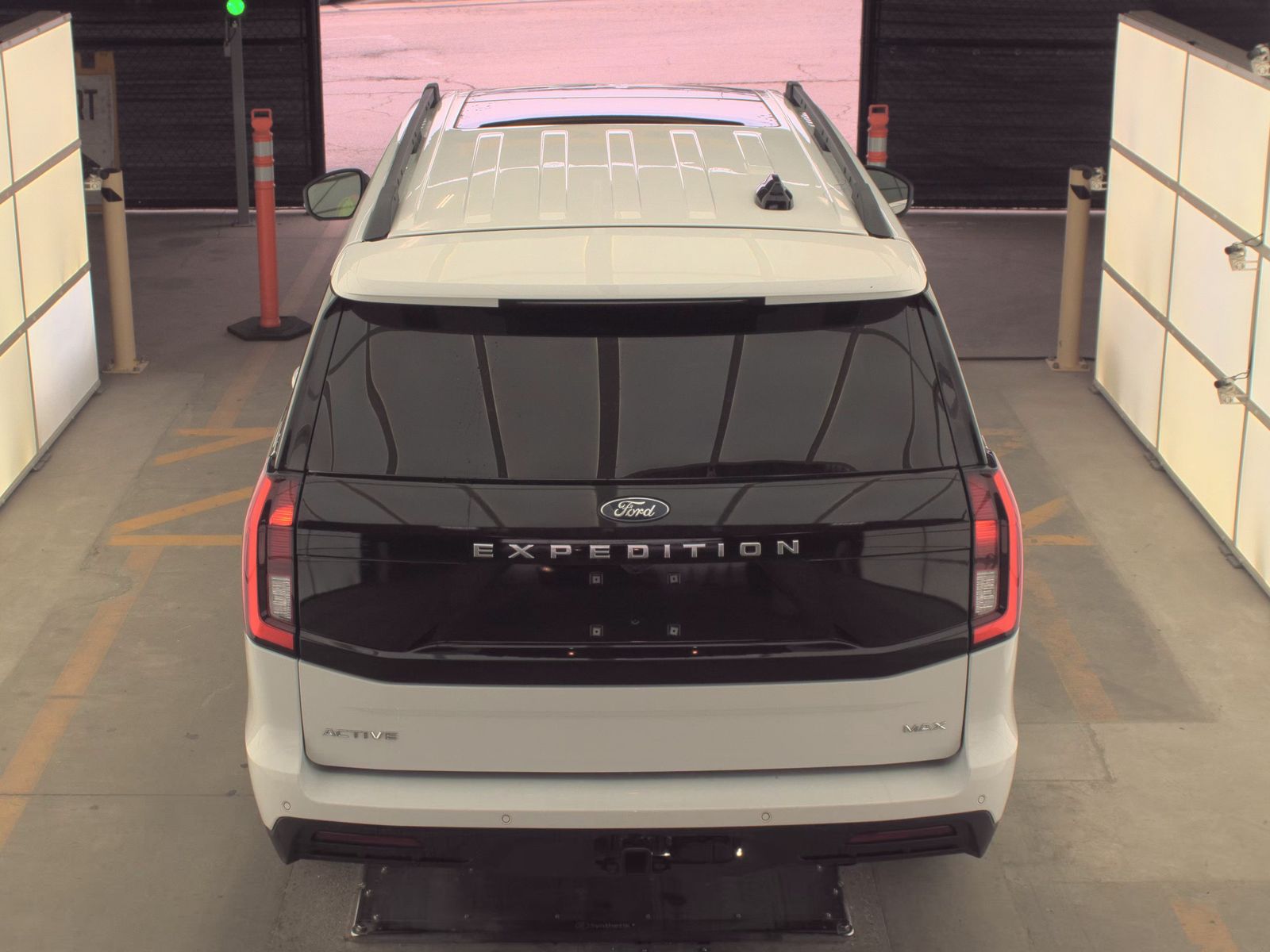 FORD EXPEDITION MAX - 7