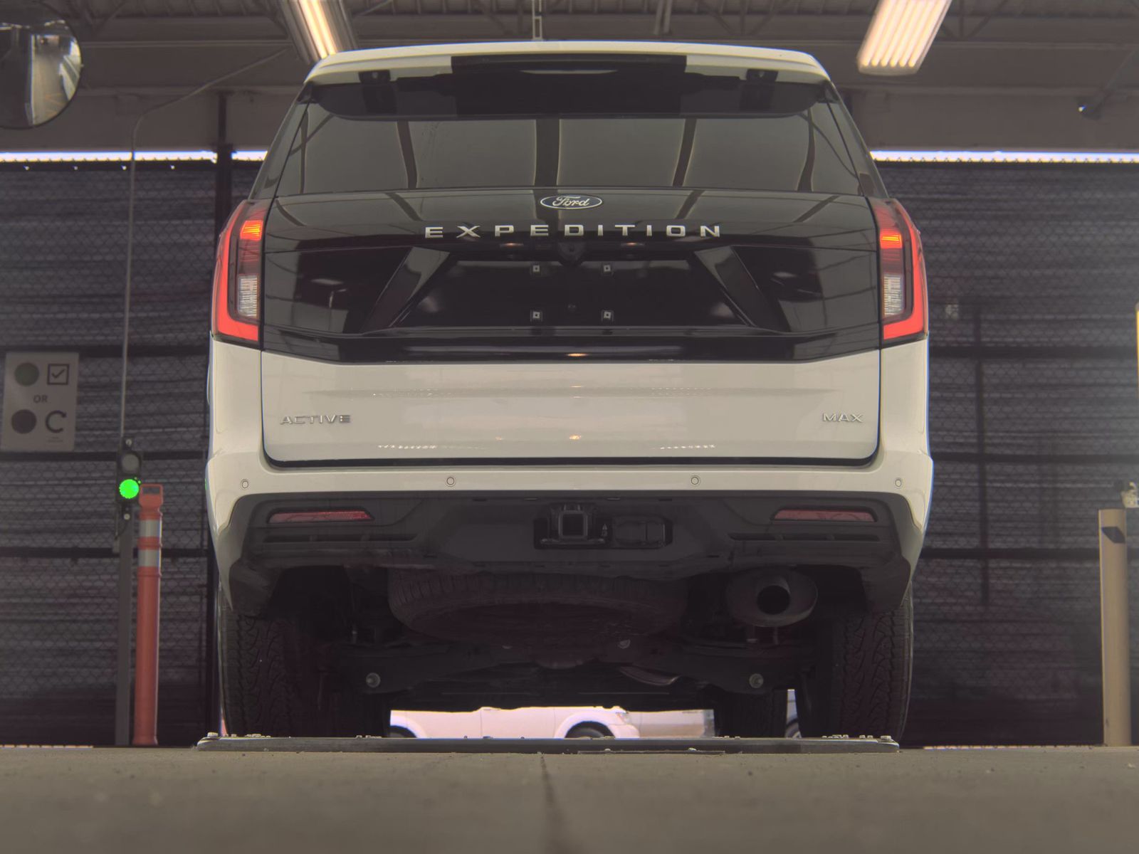 FORD EXPEDITION MAX - 8