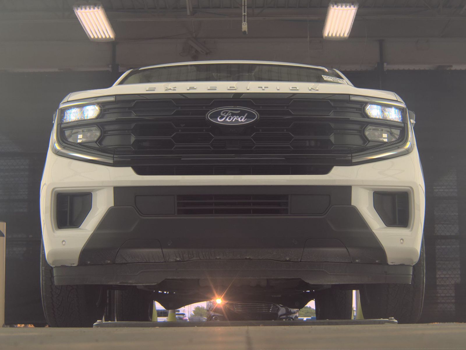 FORD EXPEDITION MAX - 4