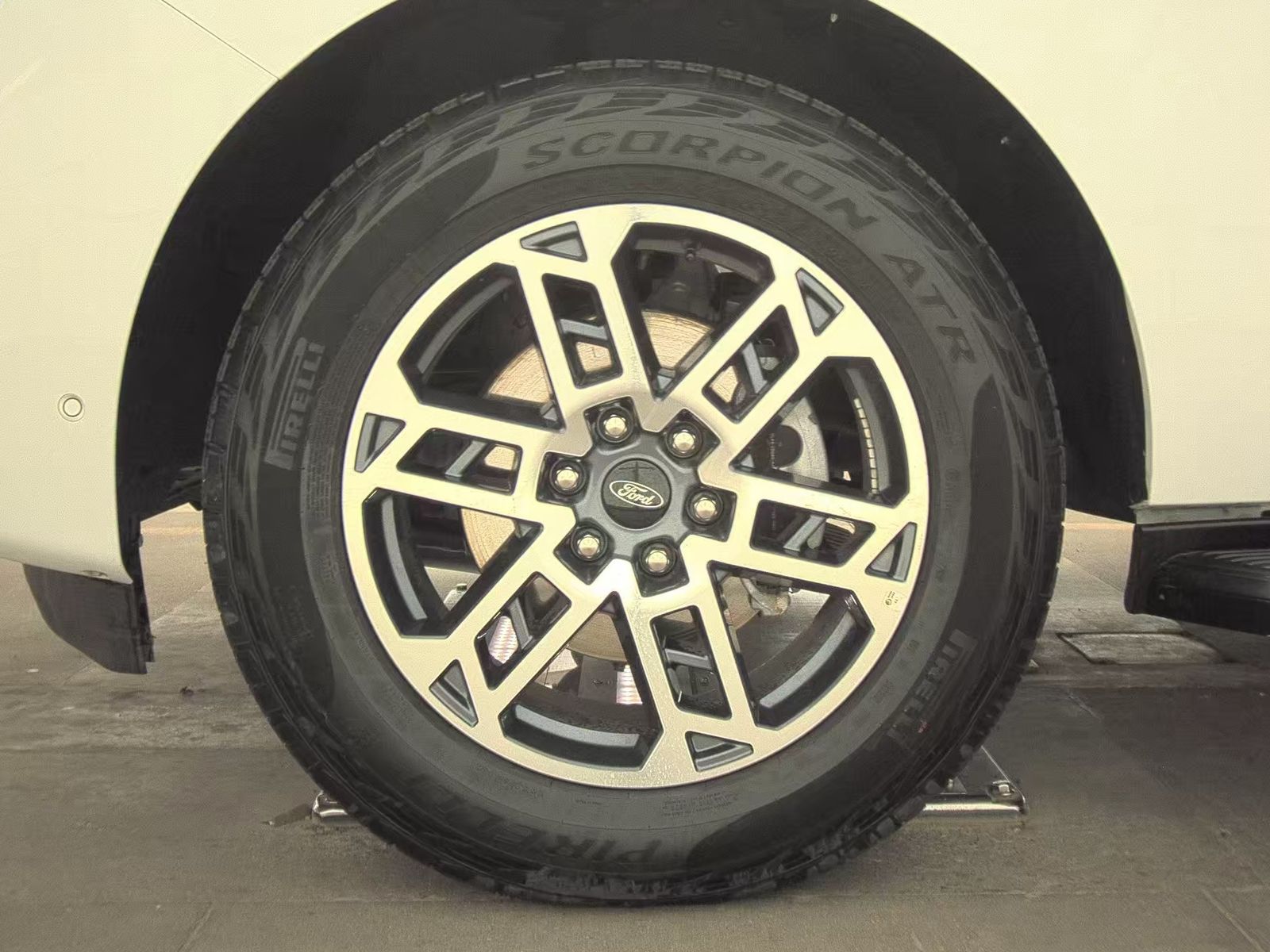 FORD EXPEDITION MAX - 10