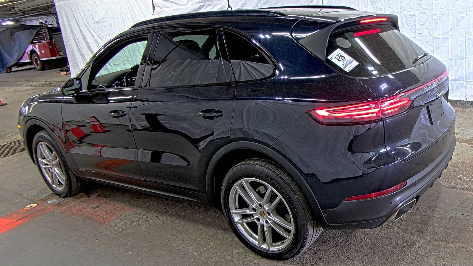 PORSCHE CAYENNE - 7