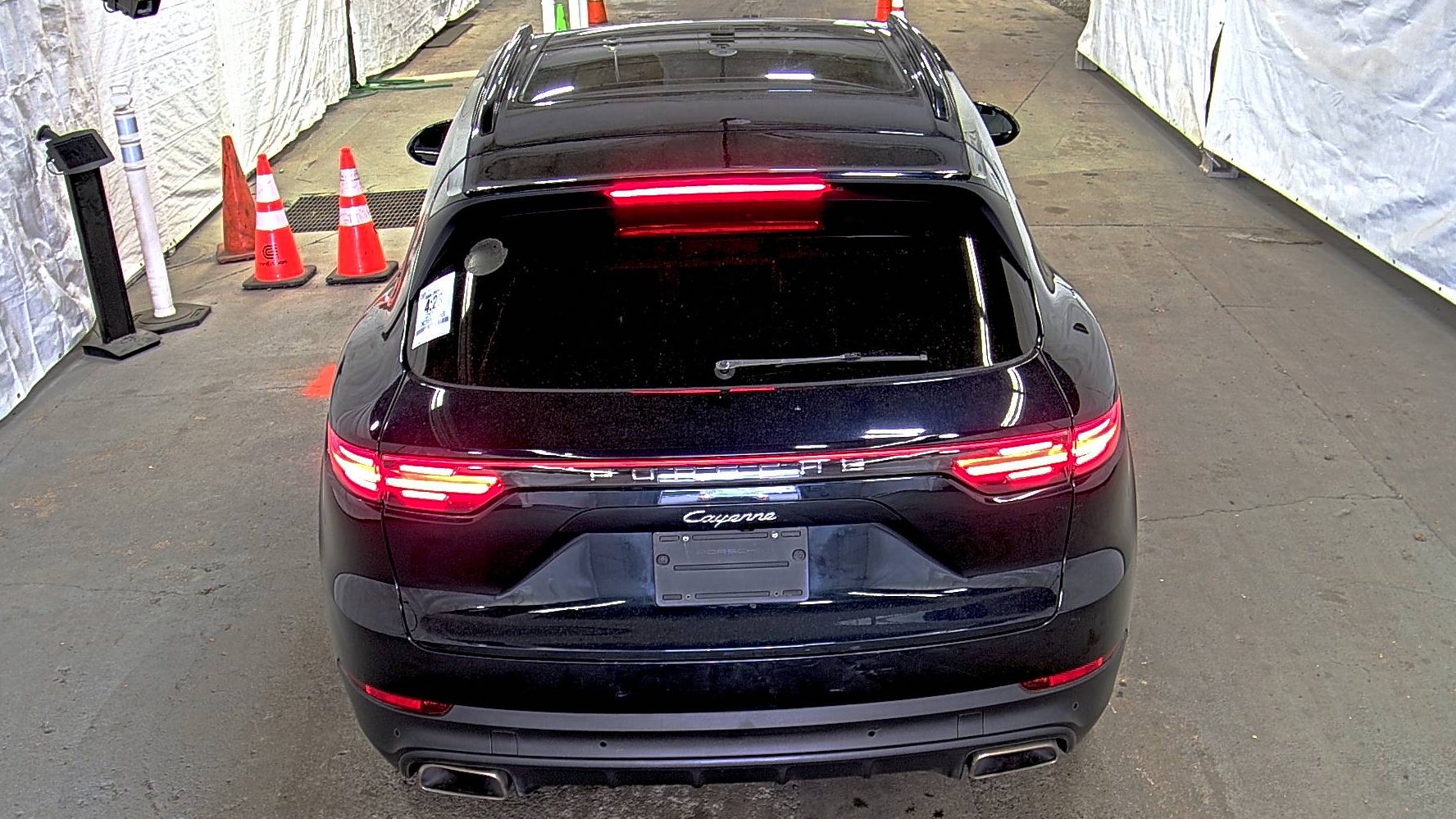 PORSCHE CAYENNE - 6