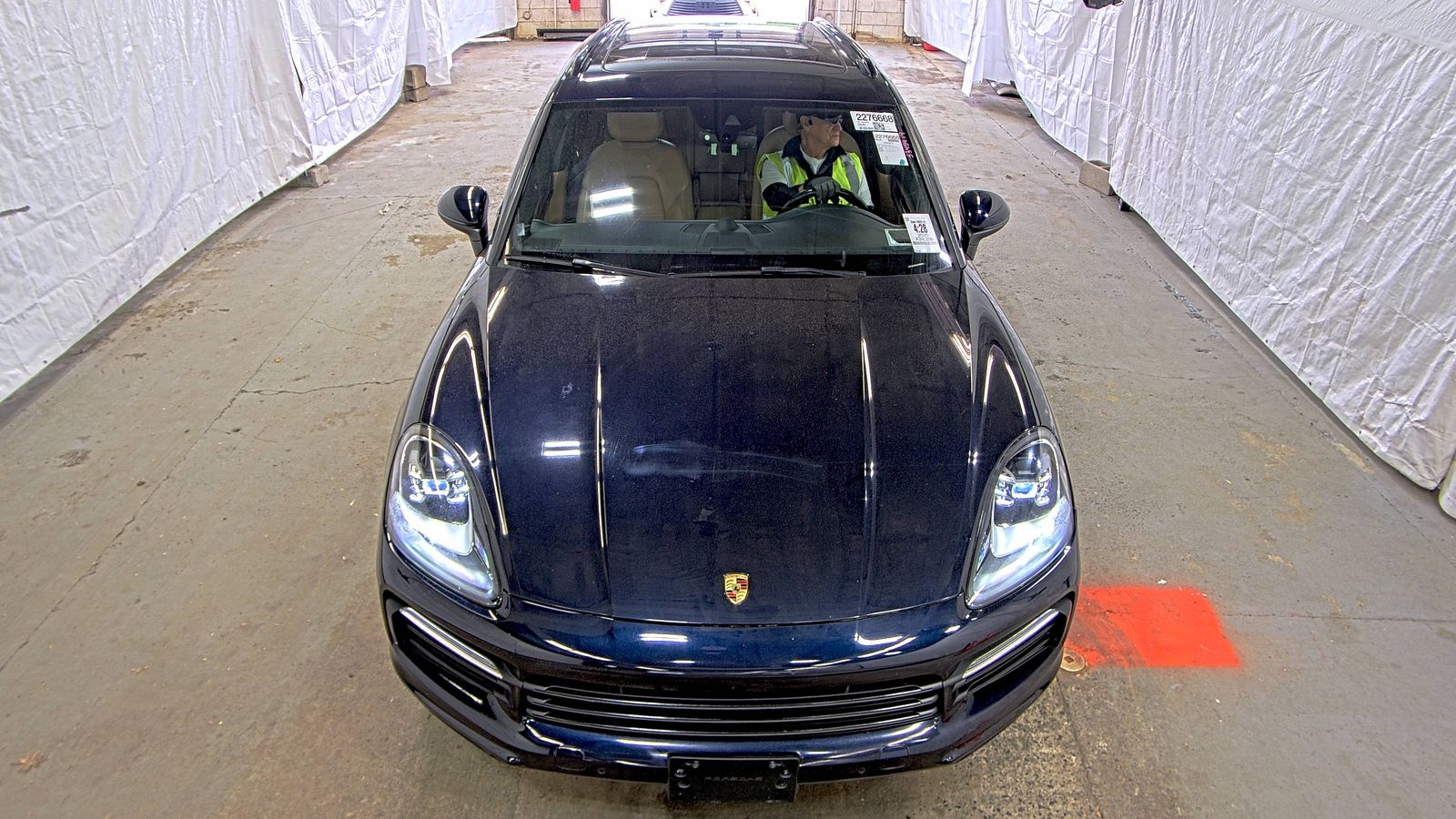 PORSCHE CAYENNE - 3