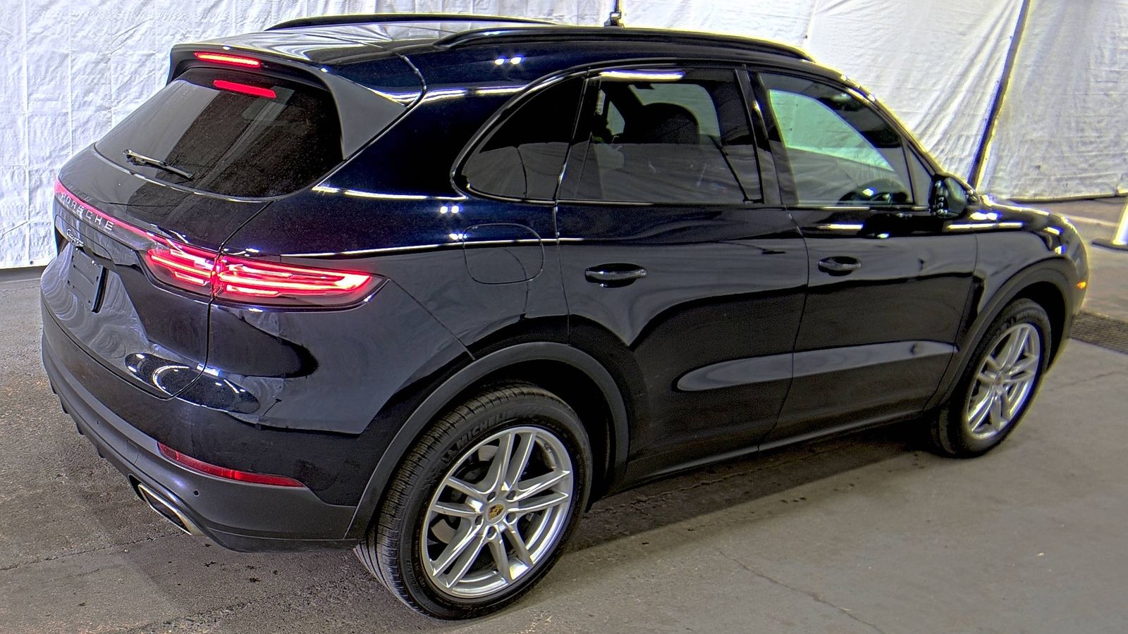 PORSCHE CAYENNE - 5