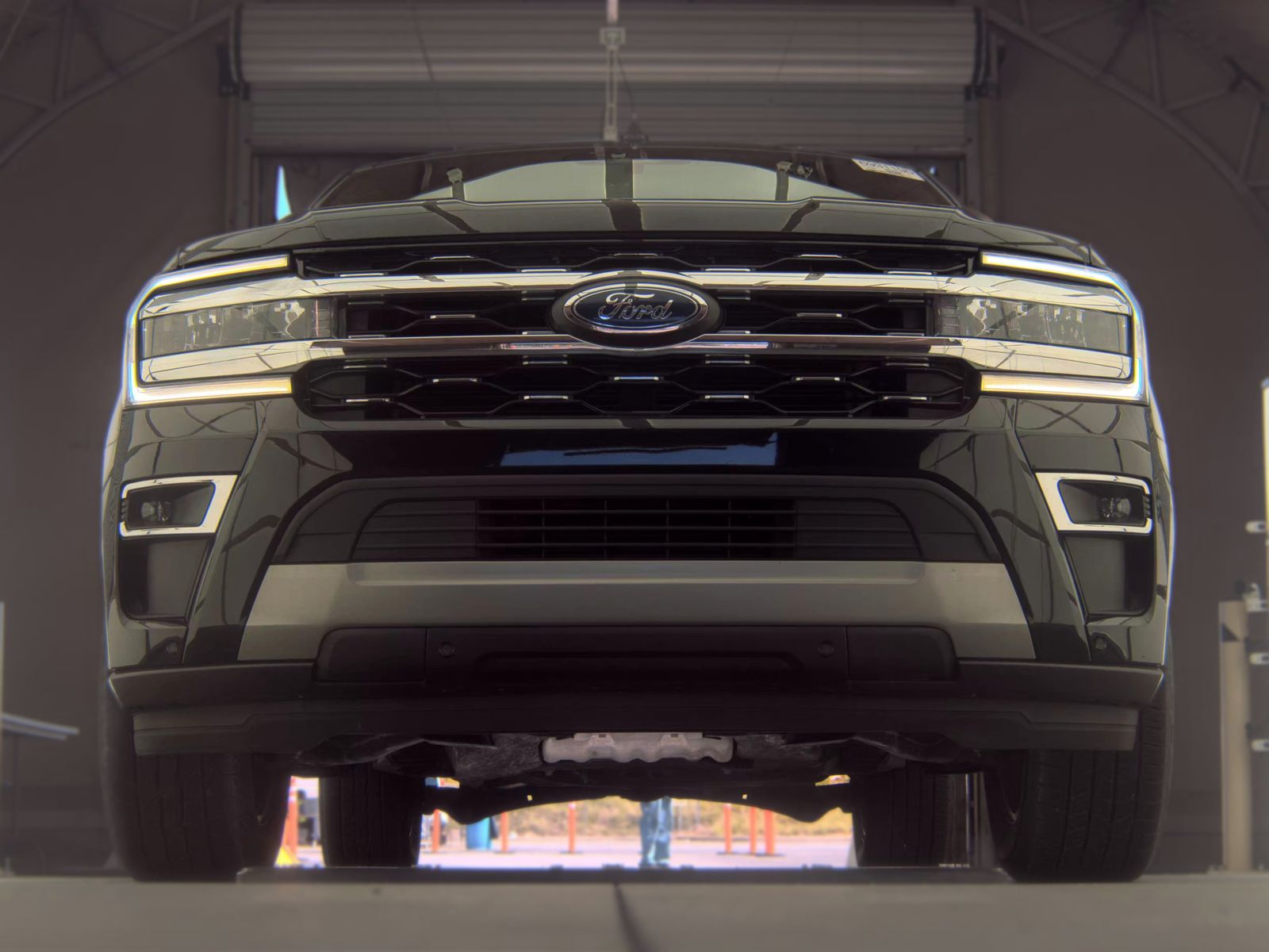 FORD EXPEDITION MAX - 4