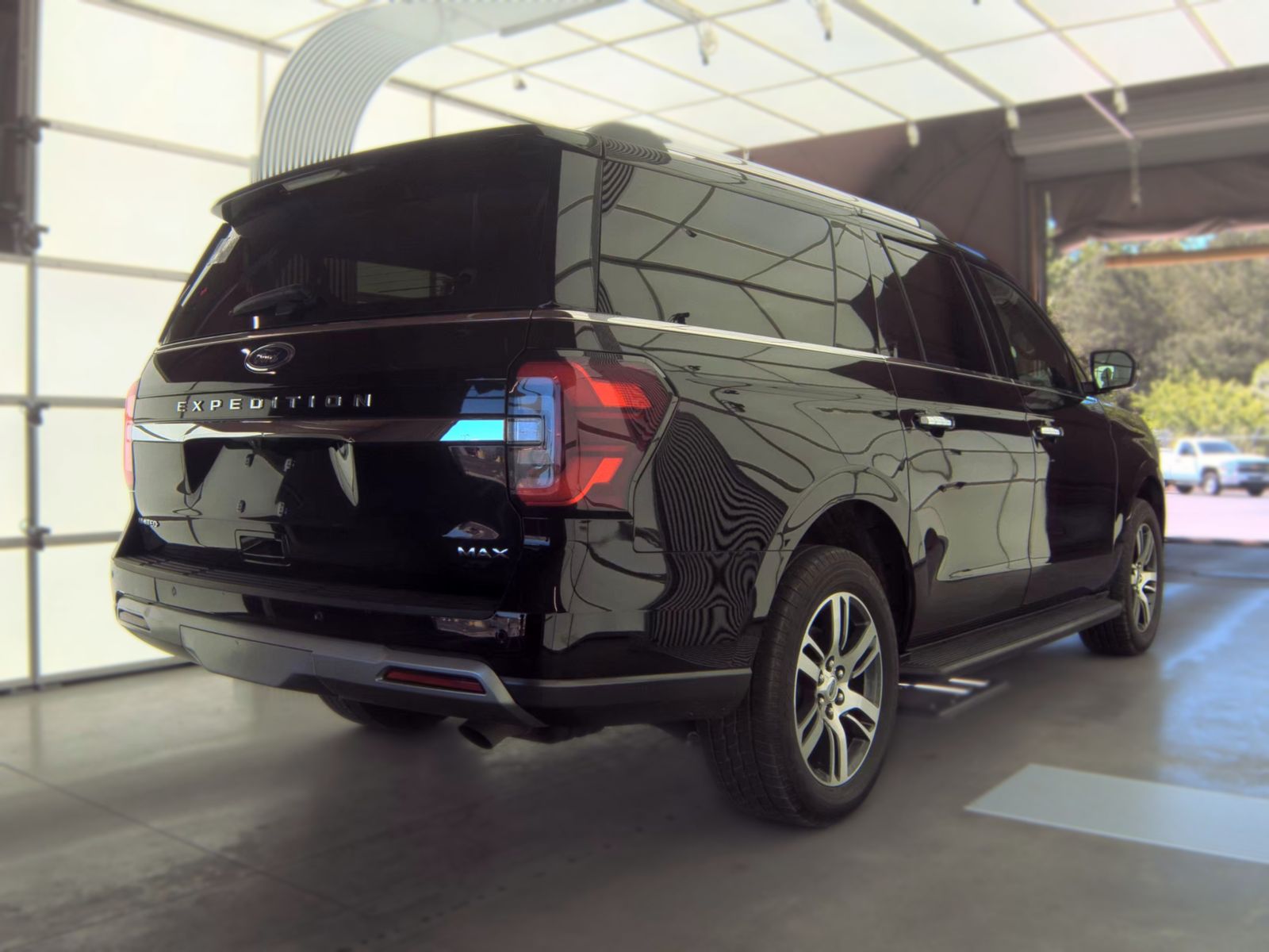 FORD EXPEDITION MAX - 6
