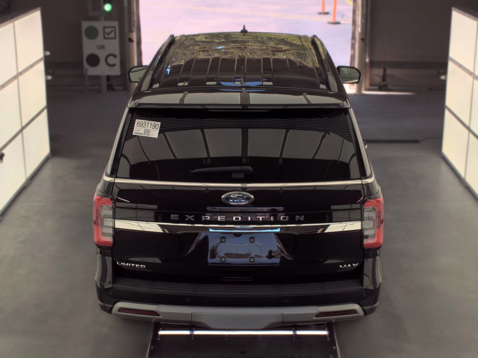 FORD EXPEDITION MAX - 7
