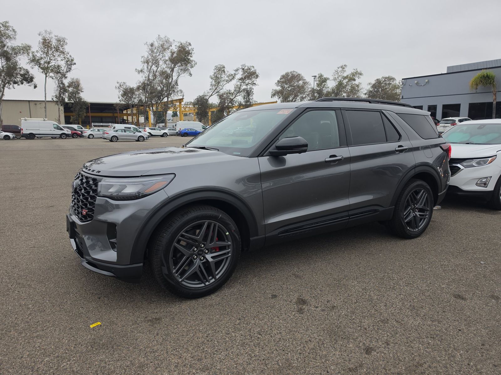 FORD EXPLORER - 1