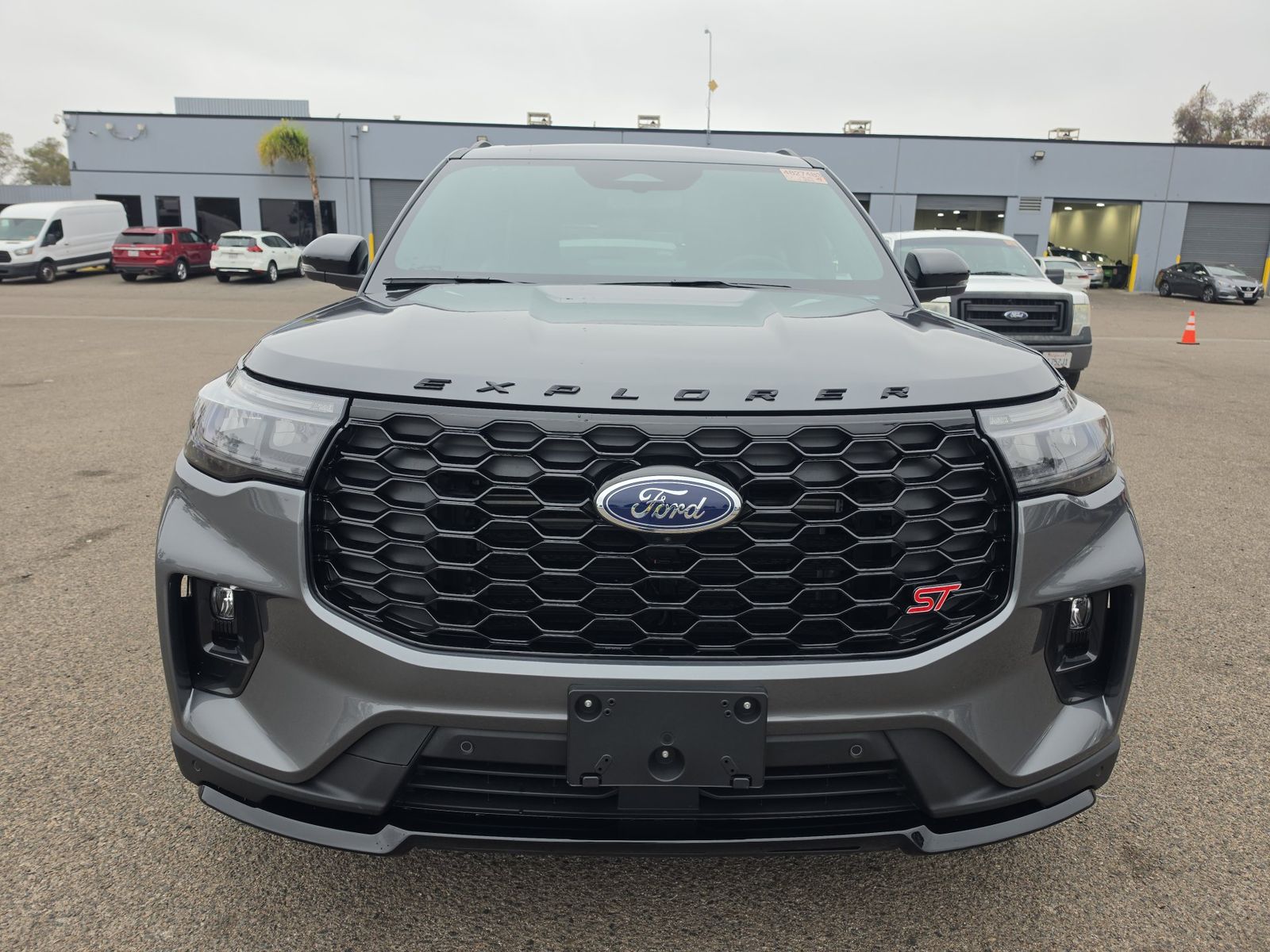 FORD EXPLORER - 3