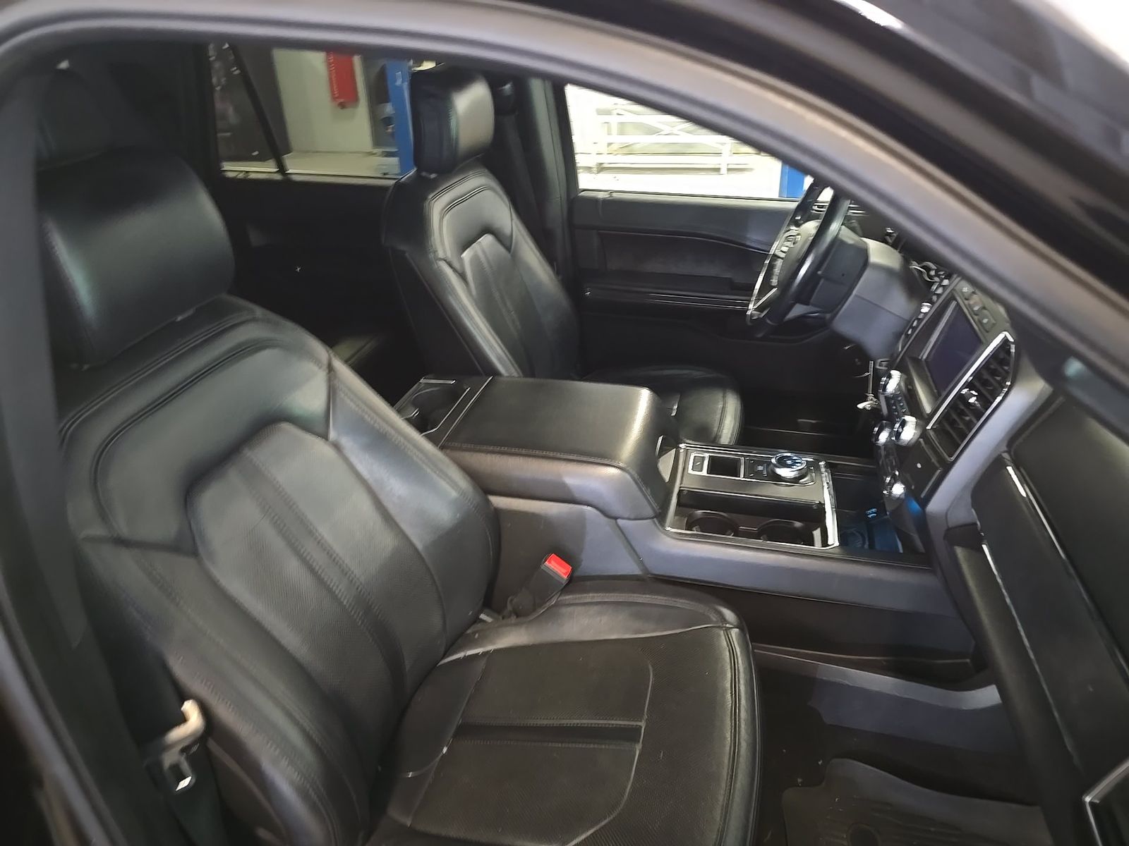 FORD EXPEDITION - 9