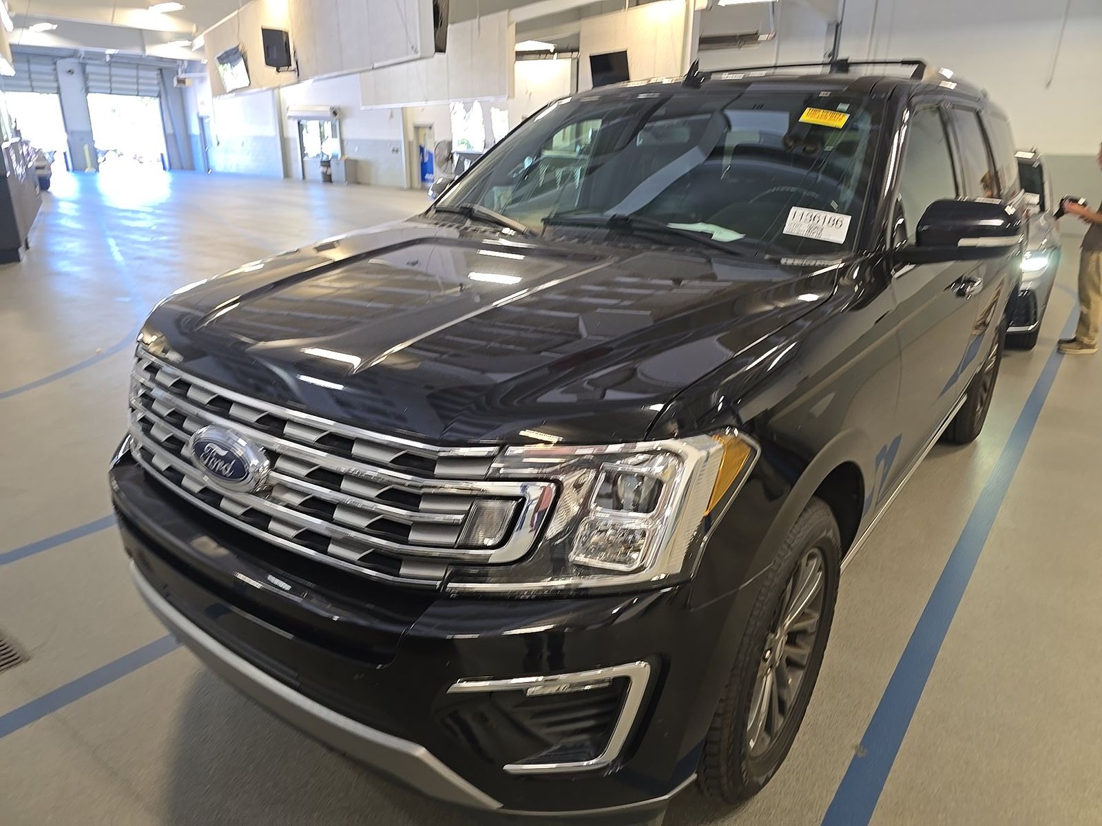 FORD EXPEDITION - 1
