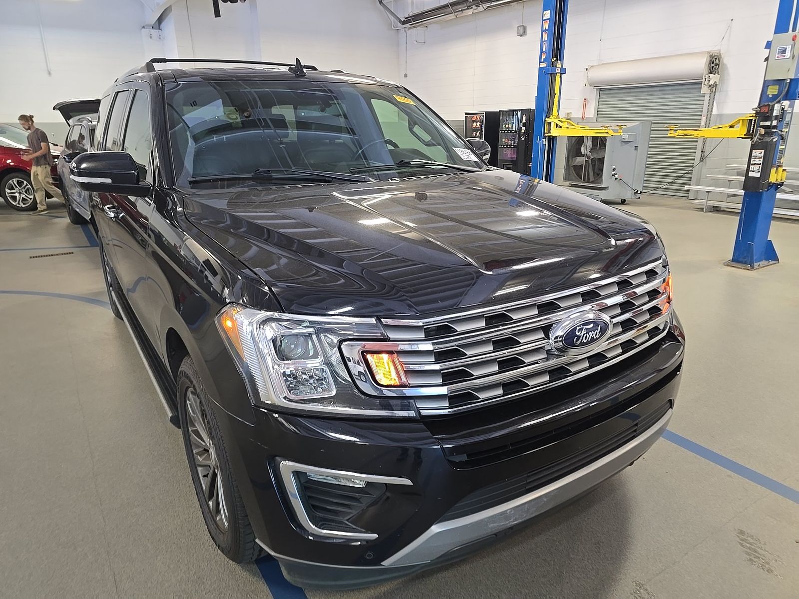 FORD EXPEDITION - 4