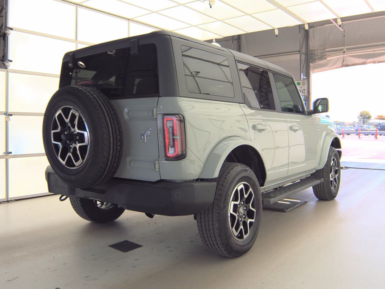 FORD BRONCO - 6