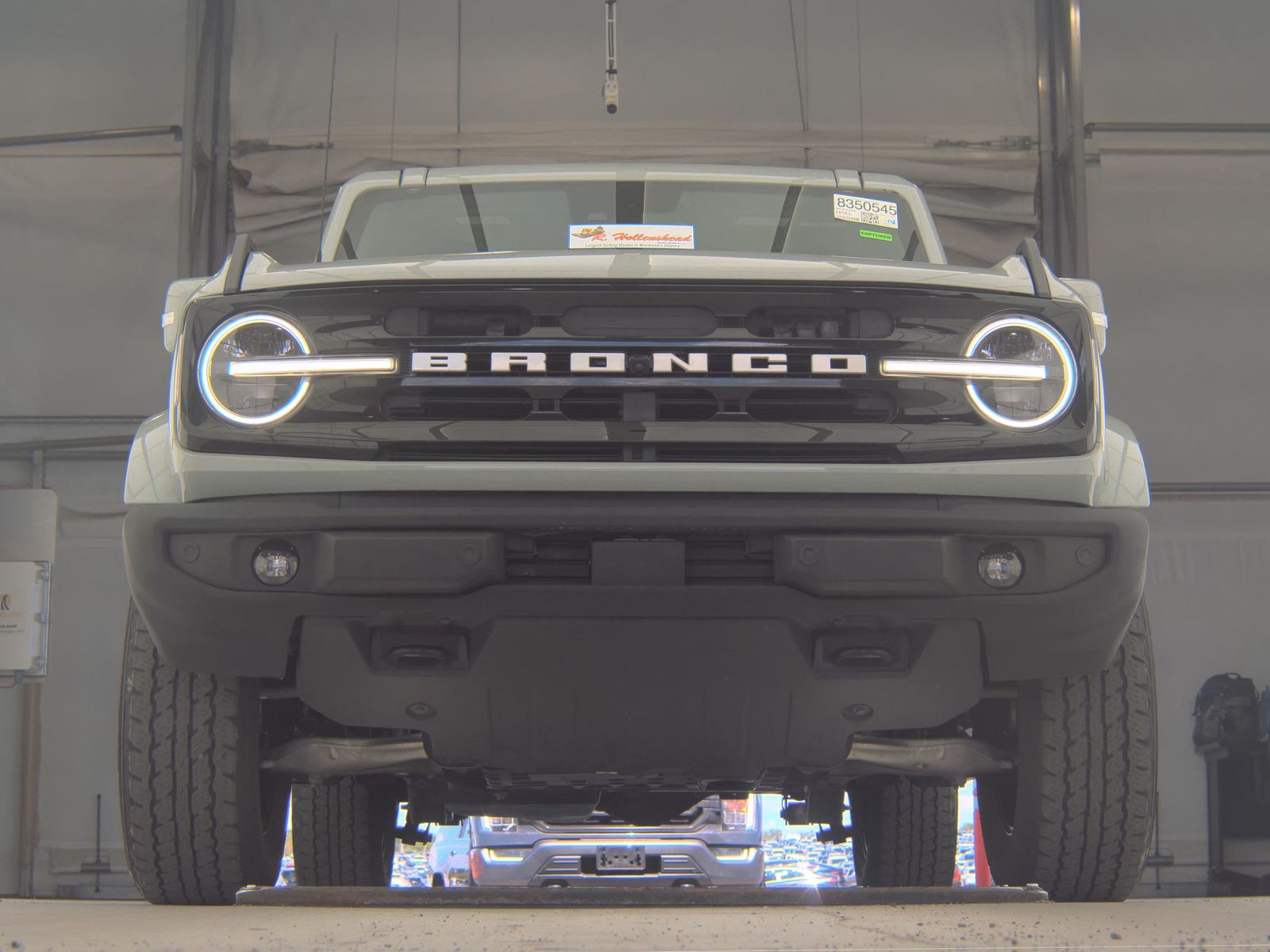 FORD BRONCO - 4