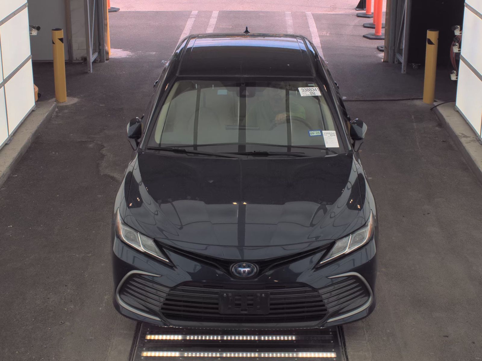 TOYOTA CAMRY - 3