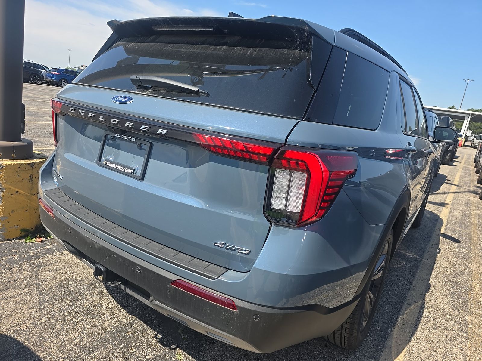 FORD EXPLORER - 5