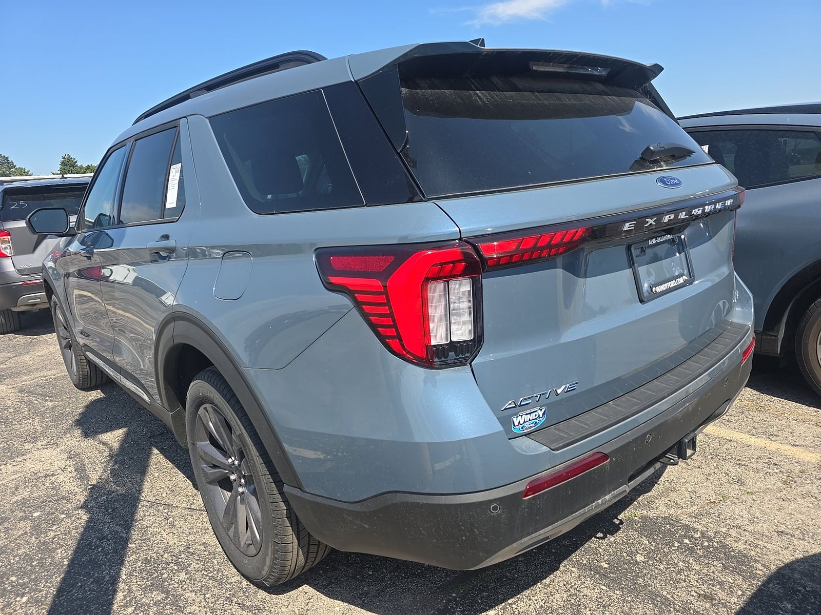 FORD EXPLORER - 7