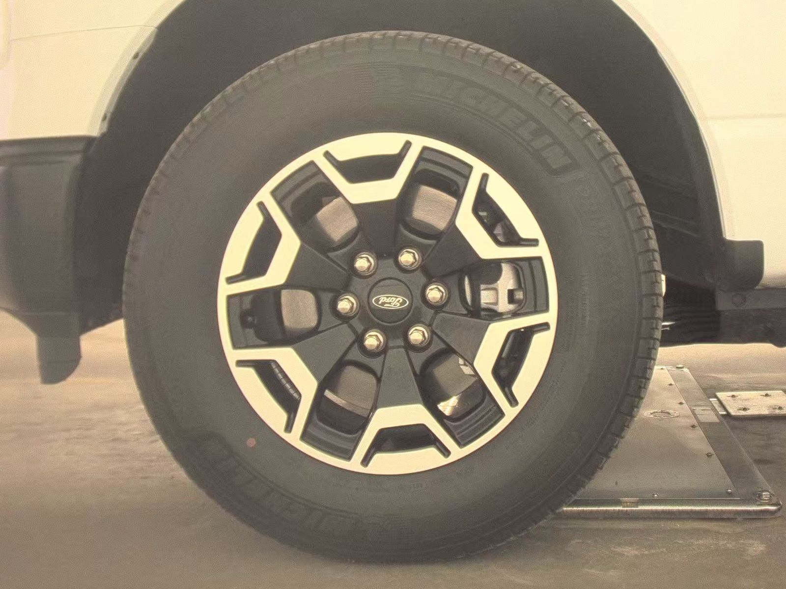 FORD F-150 - 10
