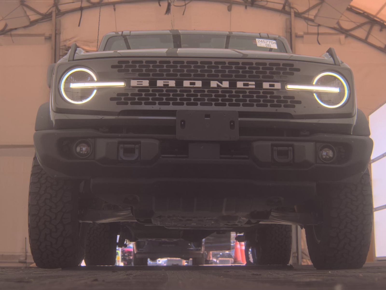 FORD BRONCO - 4