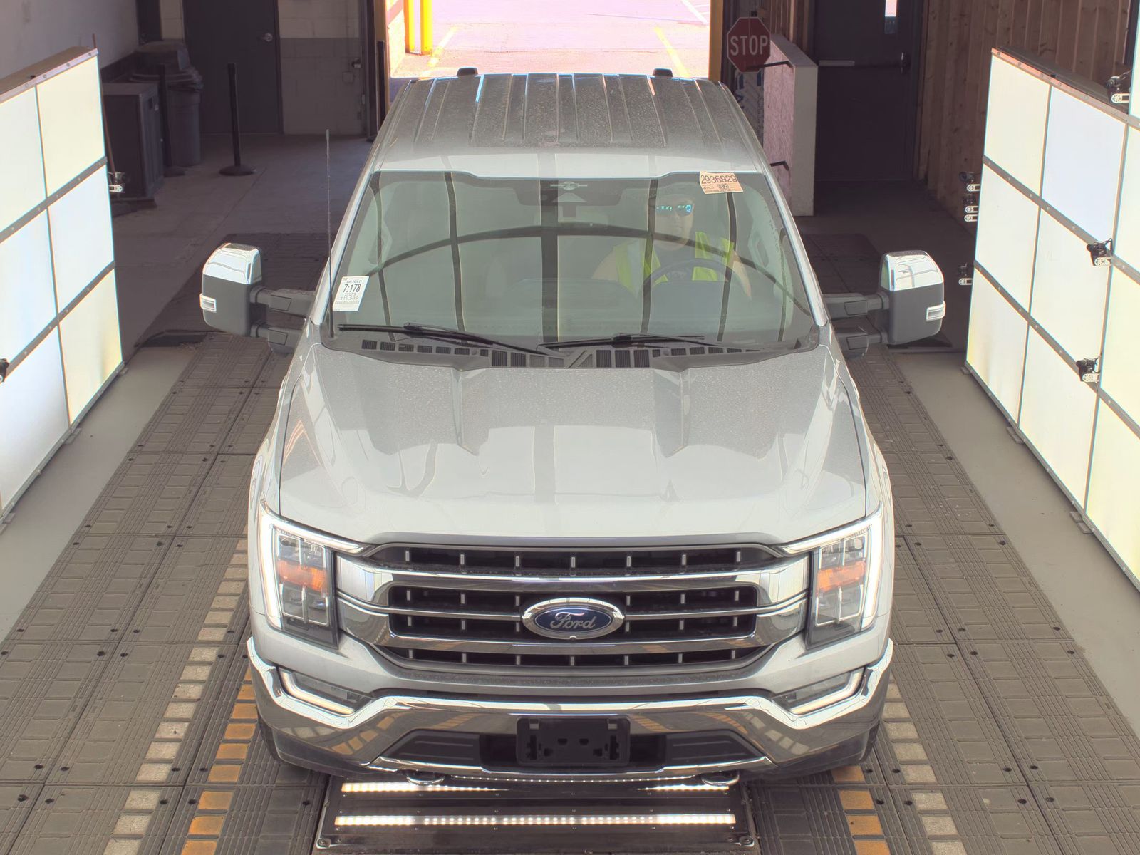 2023 Ford F-150 Lariat AWD
