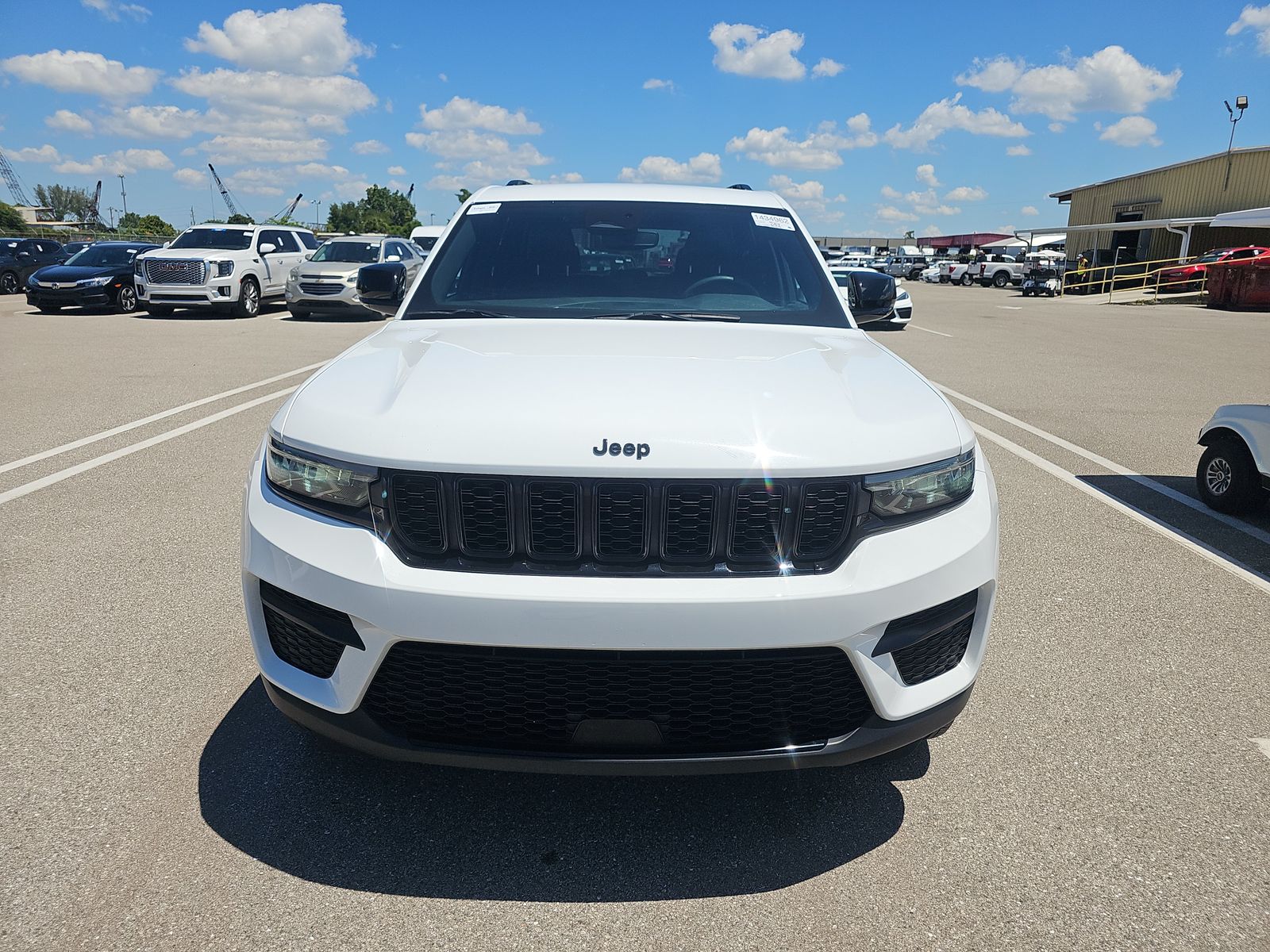 2024 Jeep Grand Cherokee Altitude RWD